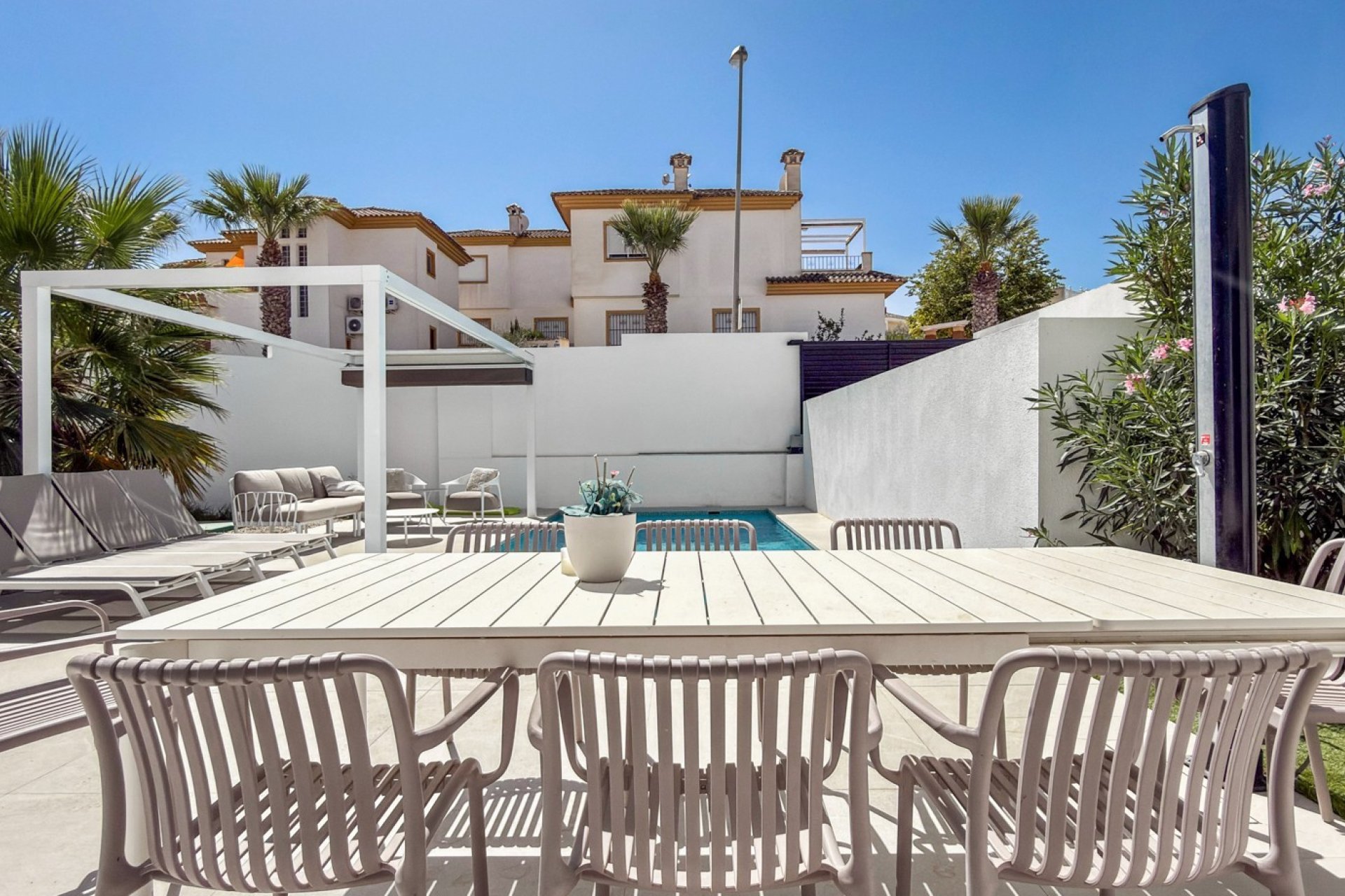Revente - Villa -
Rojales - Inland