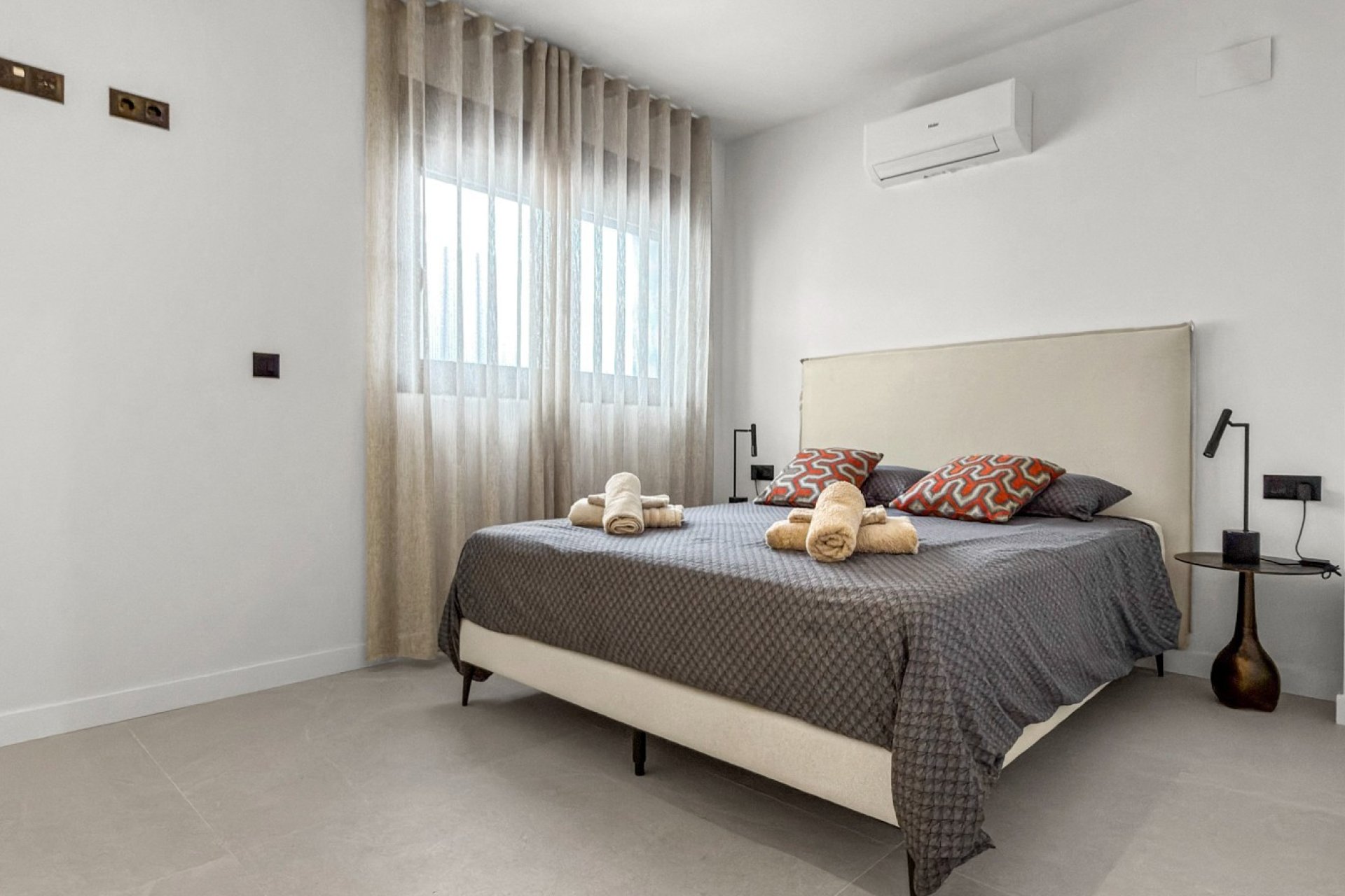 Revente - Villa -
Rojales - Inland