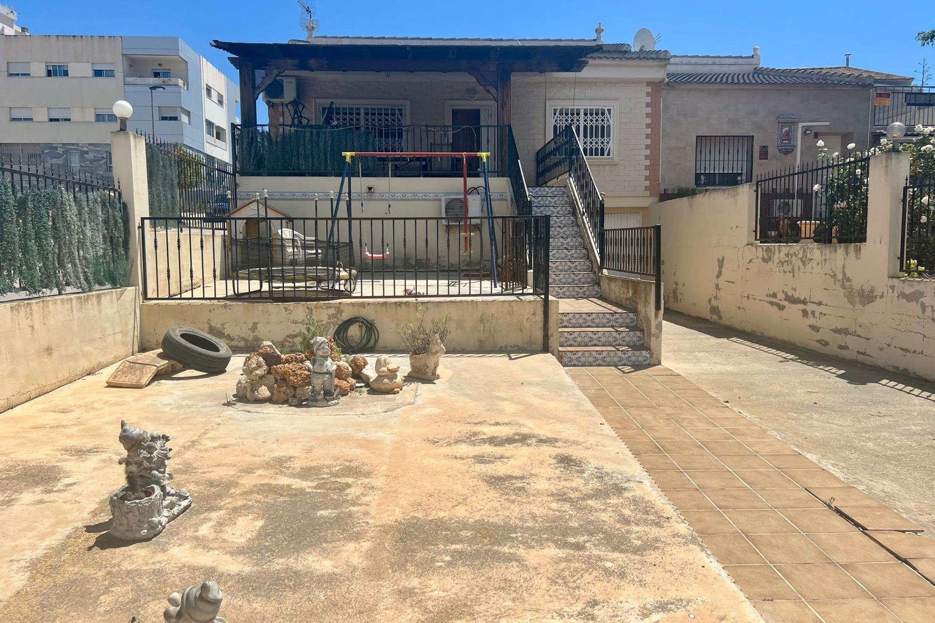 Revente - Villa -
Rojales