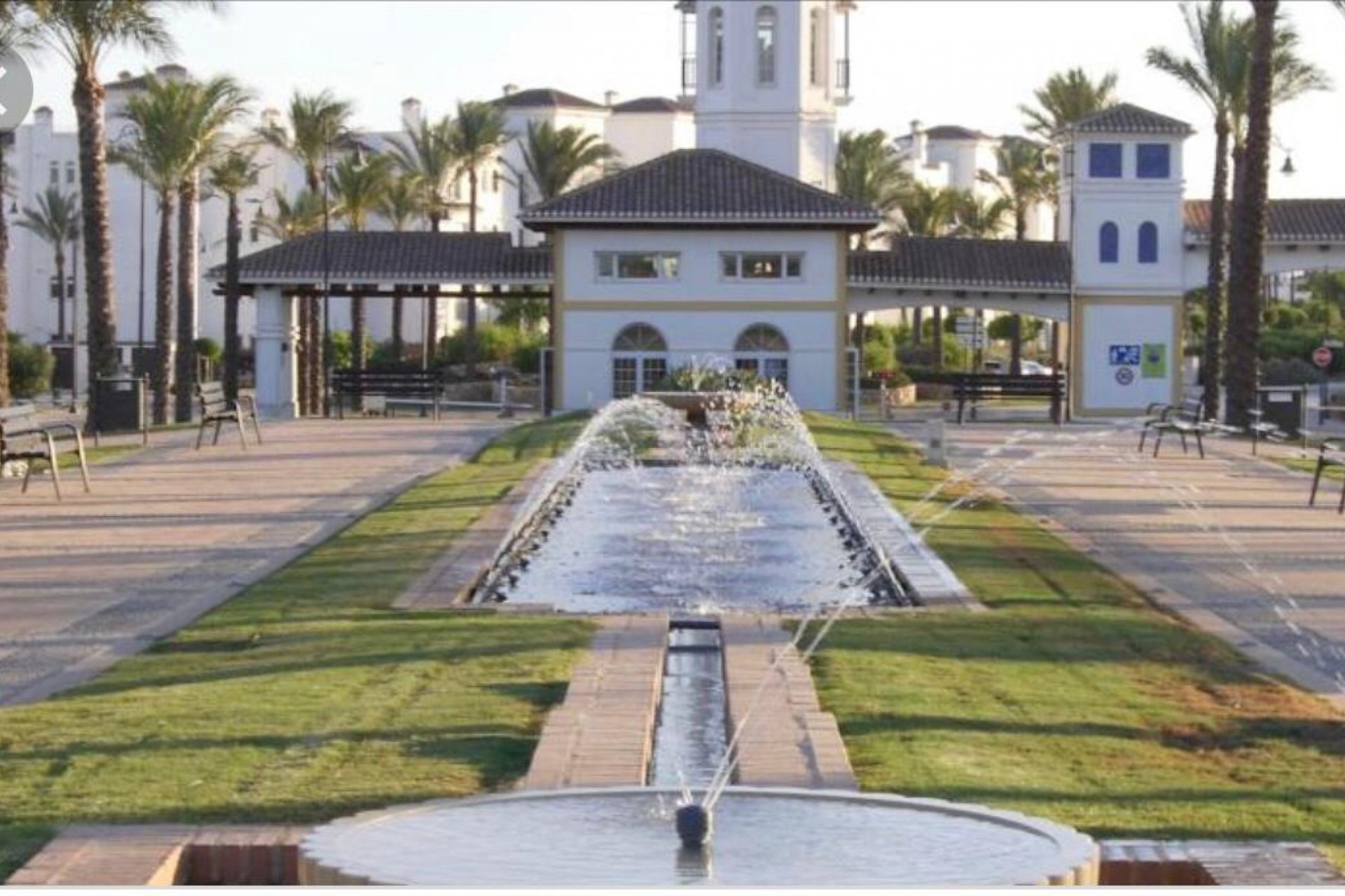 Revente - Villa -
Roldan - Inland