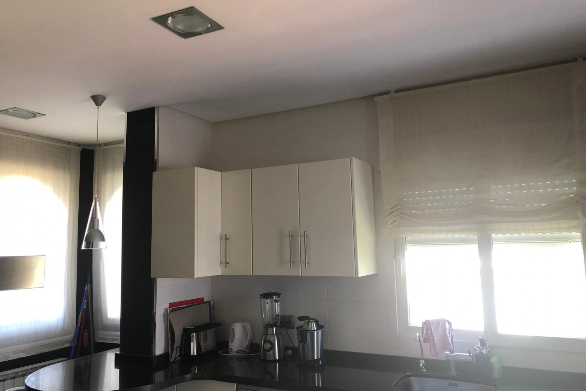 Revente - Villa -
Roldan - Inland