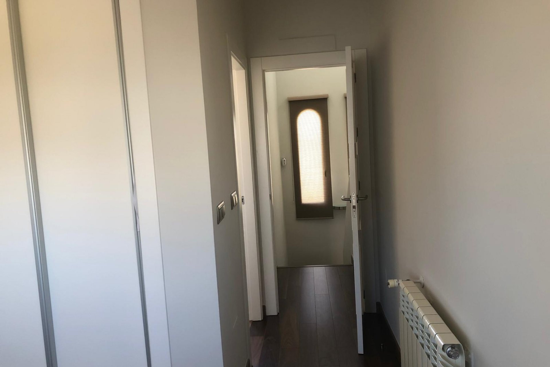 Revente - Villa -
Roldan - Inland