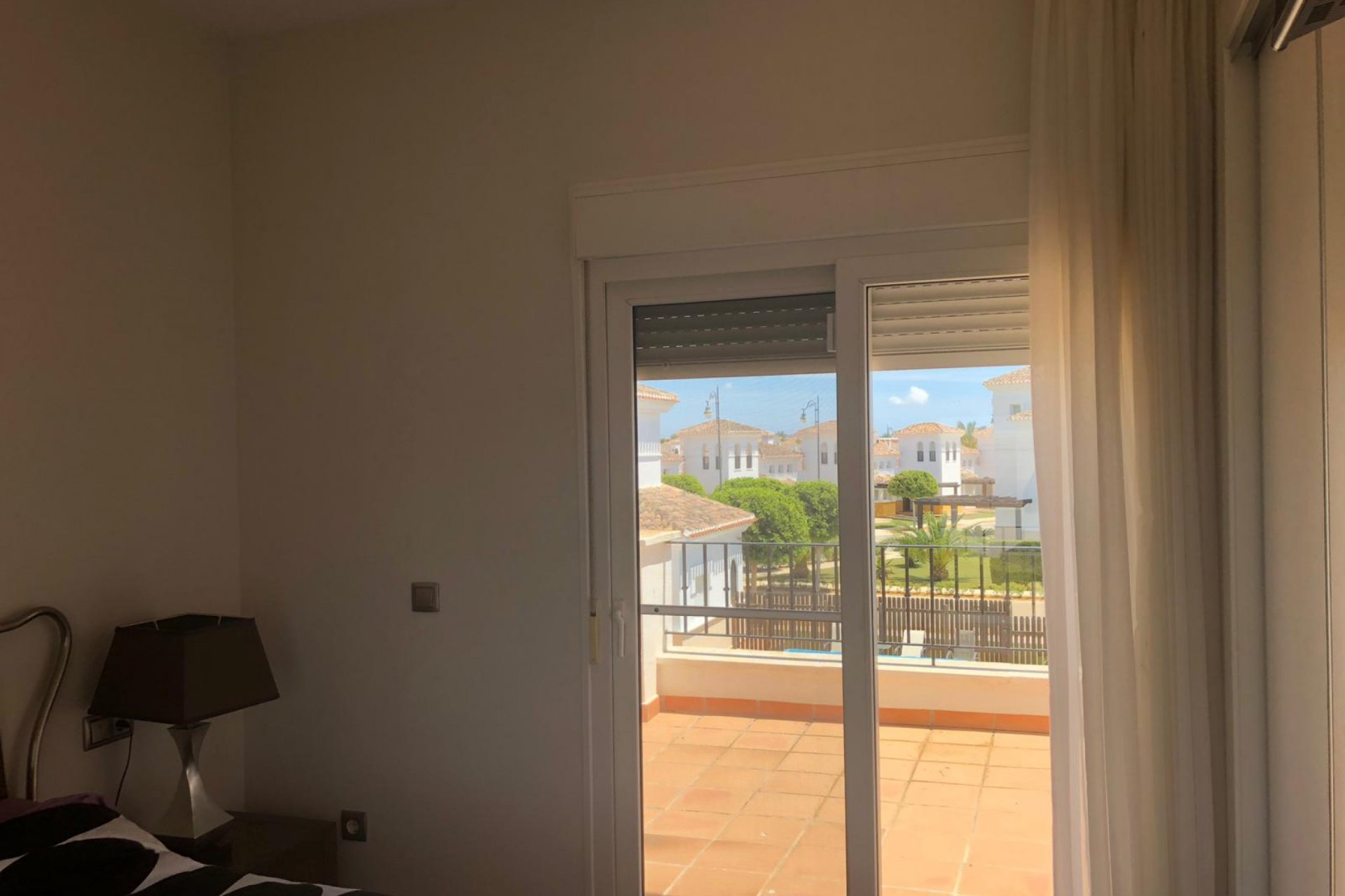 Revente - Villa -
Roldan - Inland