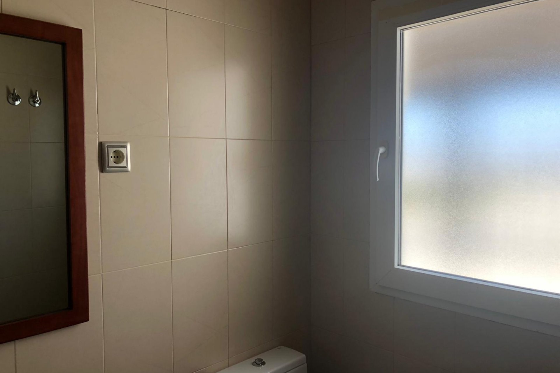 Revente - Villa -
Roldan - Inland