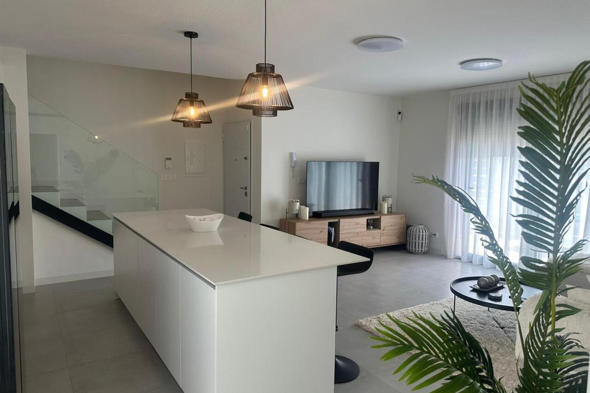 Revente - Villa -
Roldan - Inland