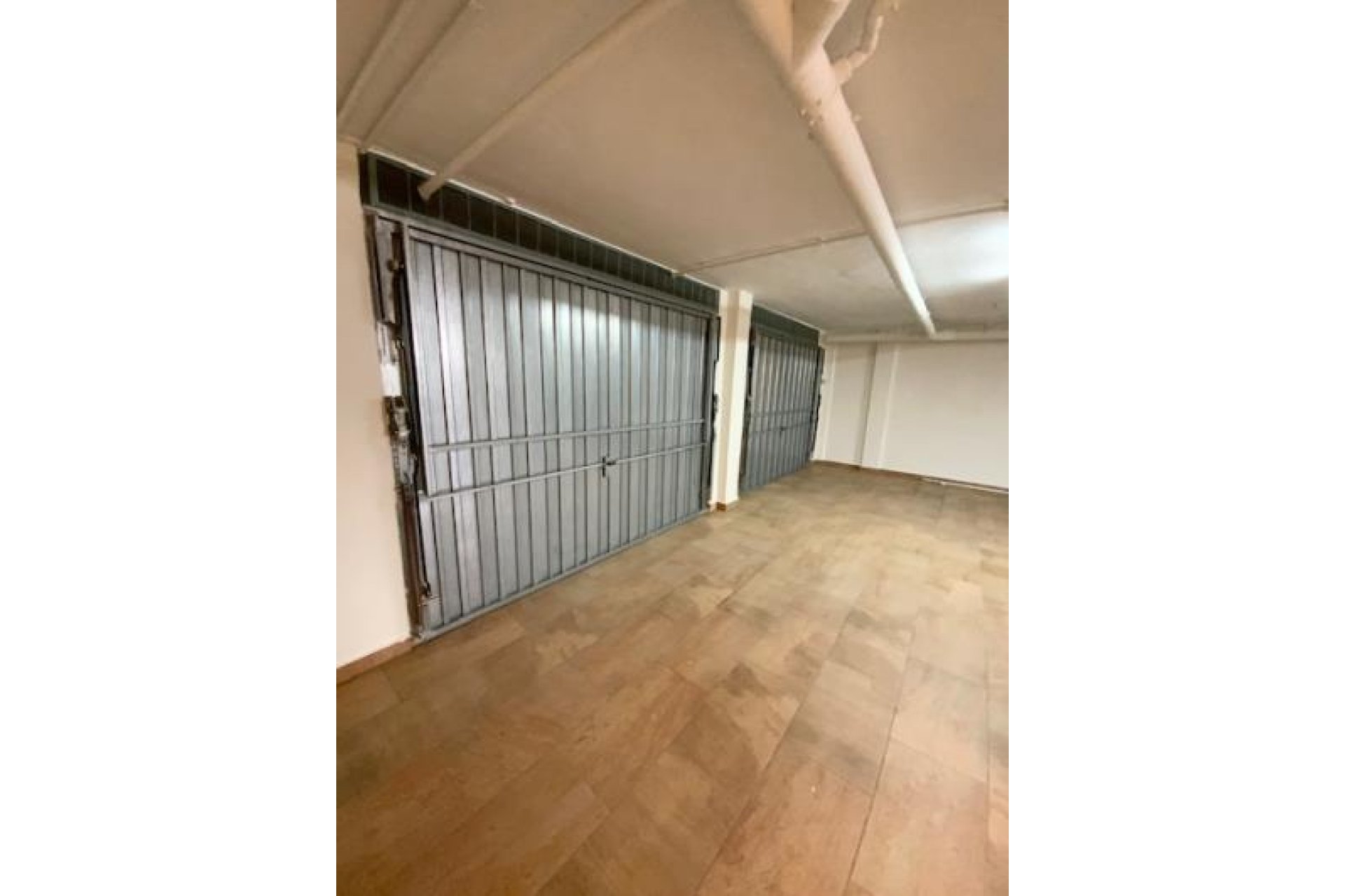 Revente - Villa -
Roldan - Inland