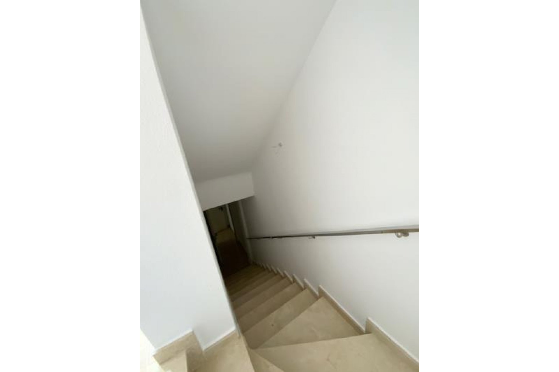 Revente - Villa -
Roldan - Inland