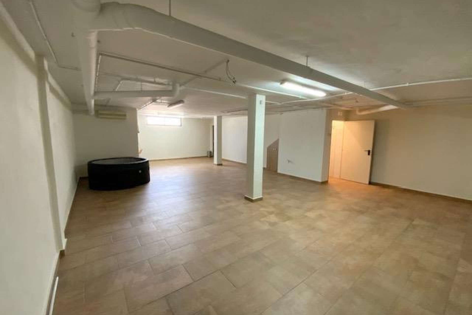 Revente - Villa -
Roldan - Inland