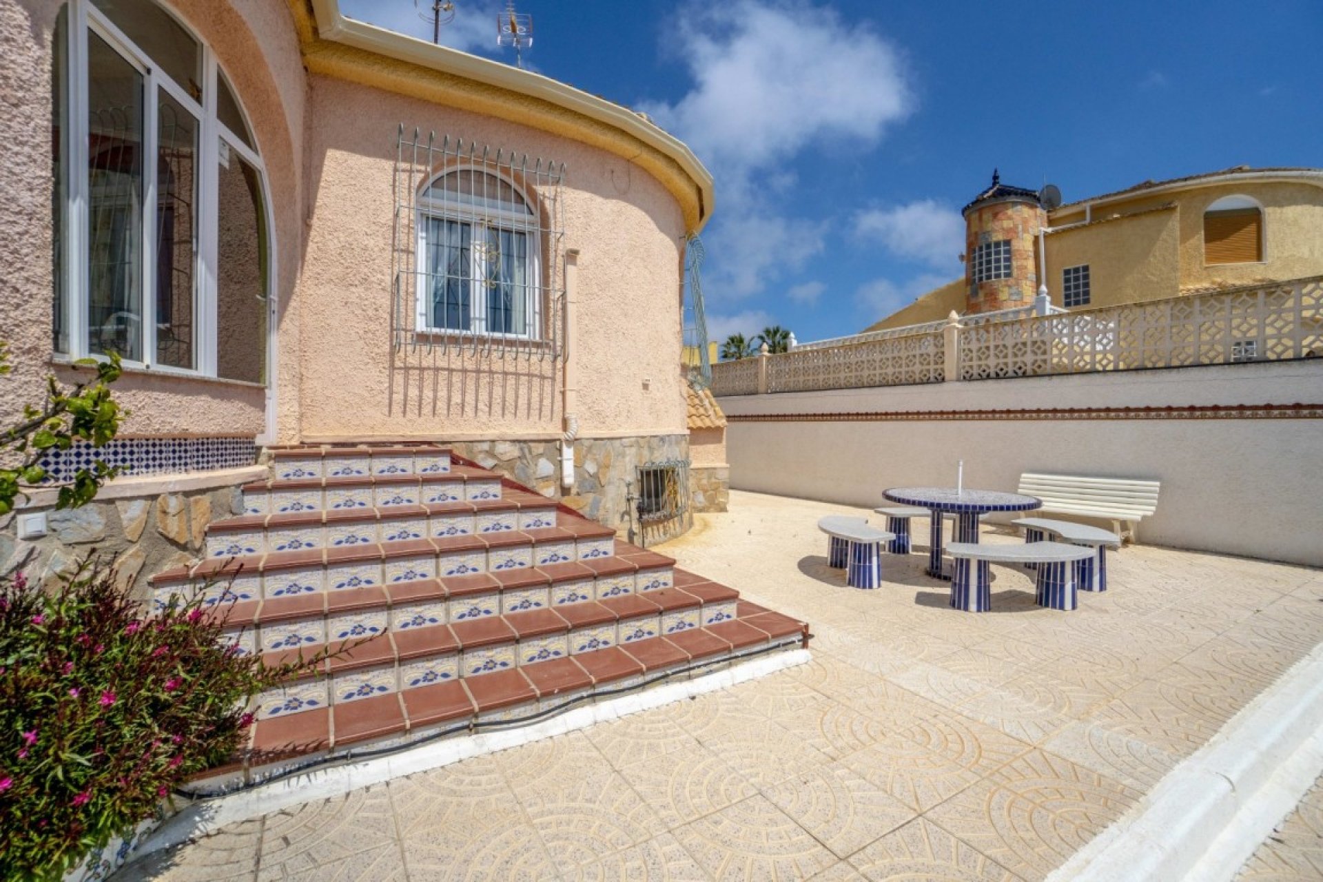 Revente - Villa -
San Luis - Inland