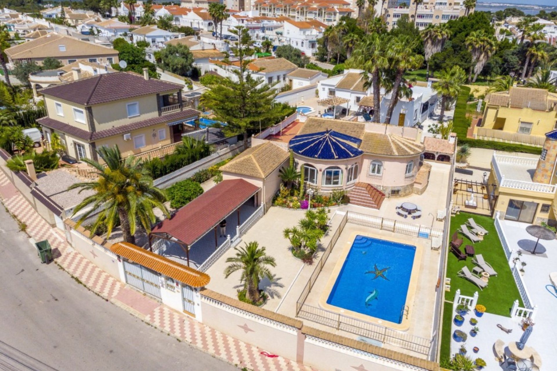 Revente - Villa -
San Luis - Inland