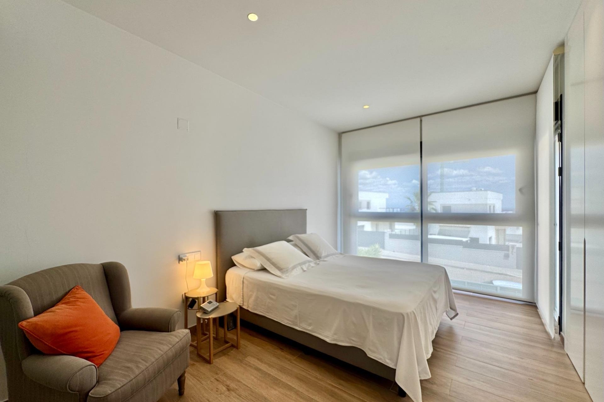 Revente - Villa -
San Miguel de Salinas - Bellavista