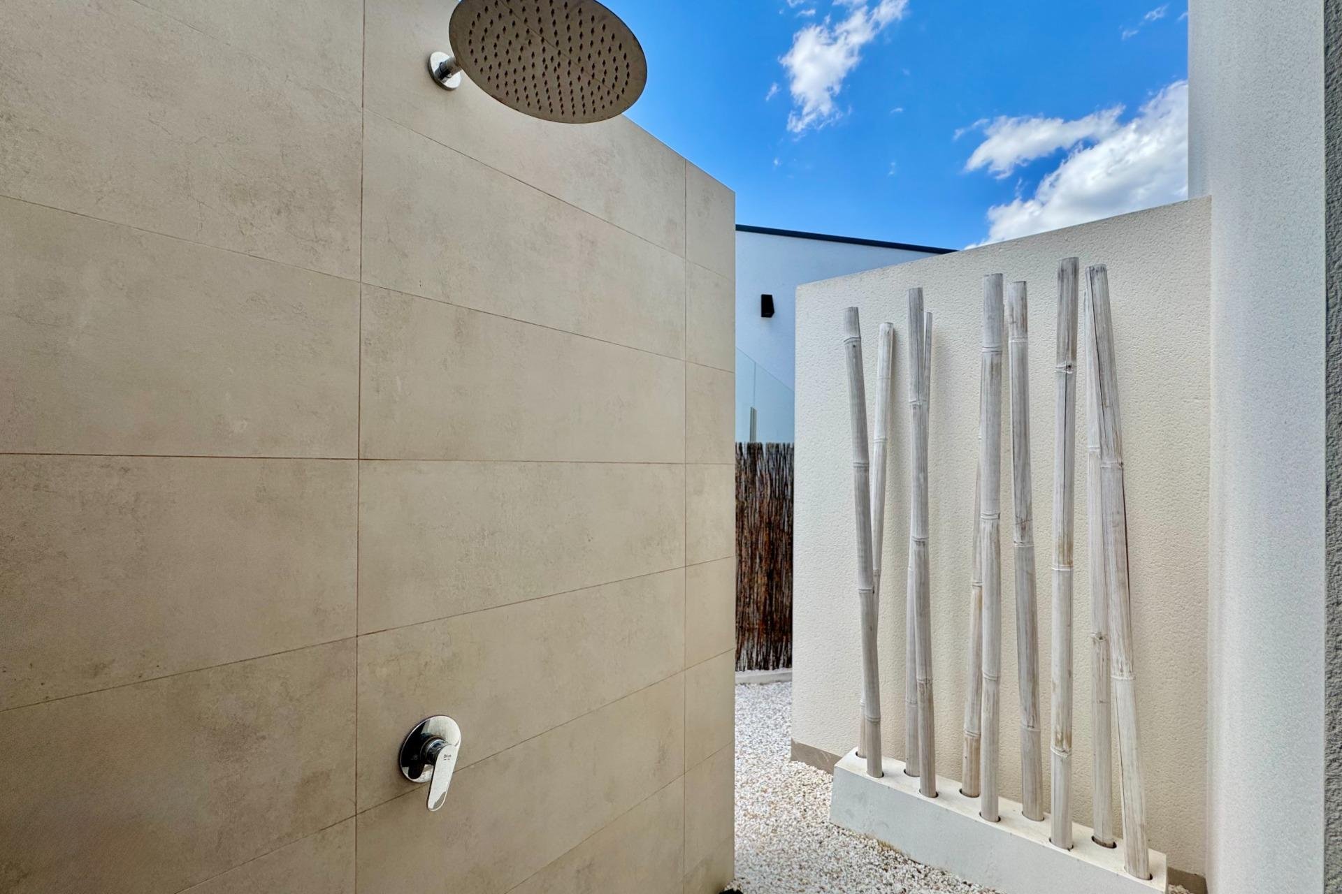Revente - Villa -
San Miguel de Salinas - Blue Lagoon - Galán