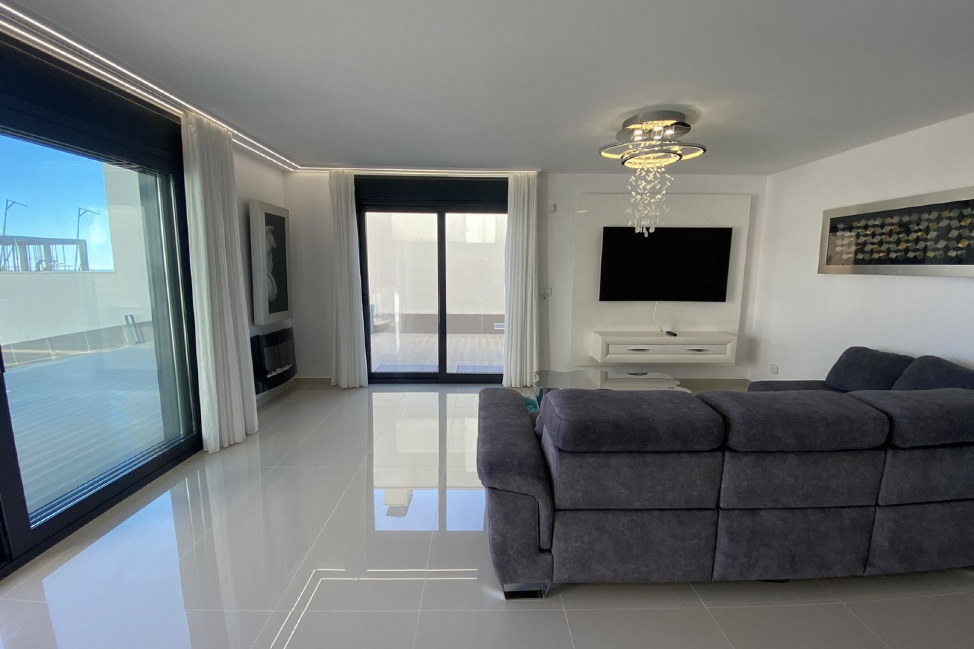 Revente - Villa -
San Miguel de Salinas - Inland