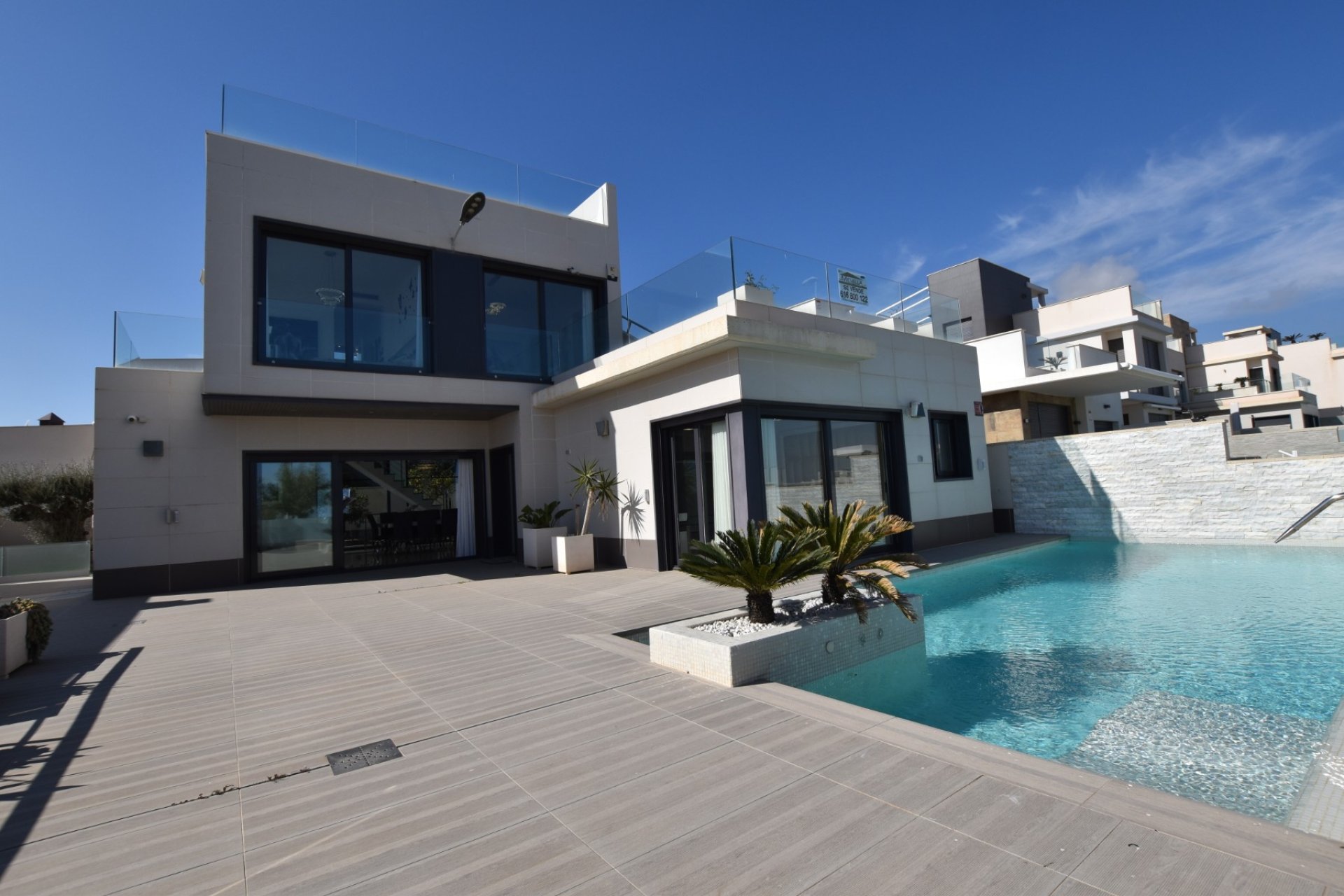 Revente - Villa -
San Miguel de Salinas - Inland