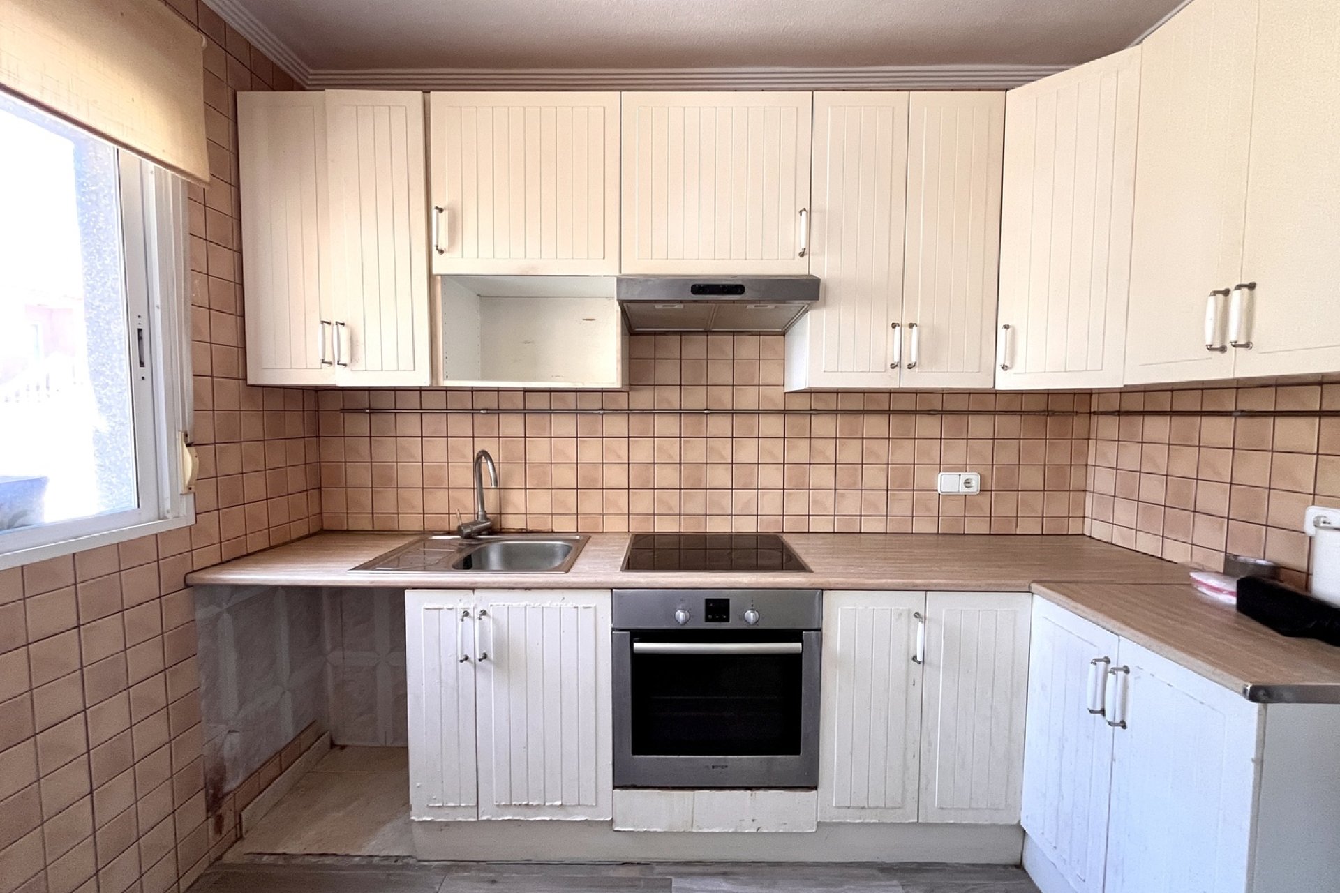 Revente - Villa -
San Miguel de Salinas - Inland
