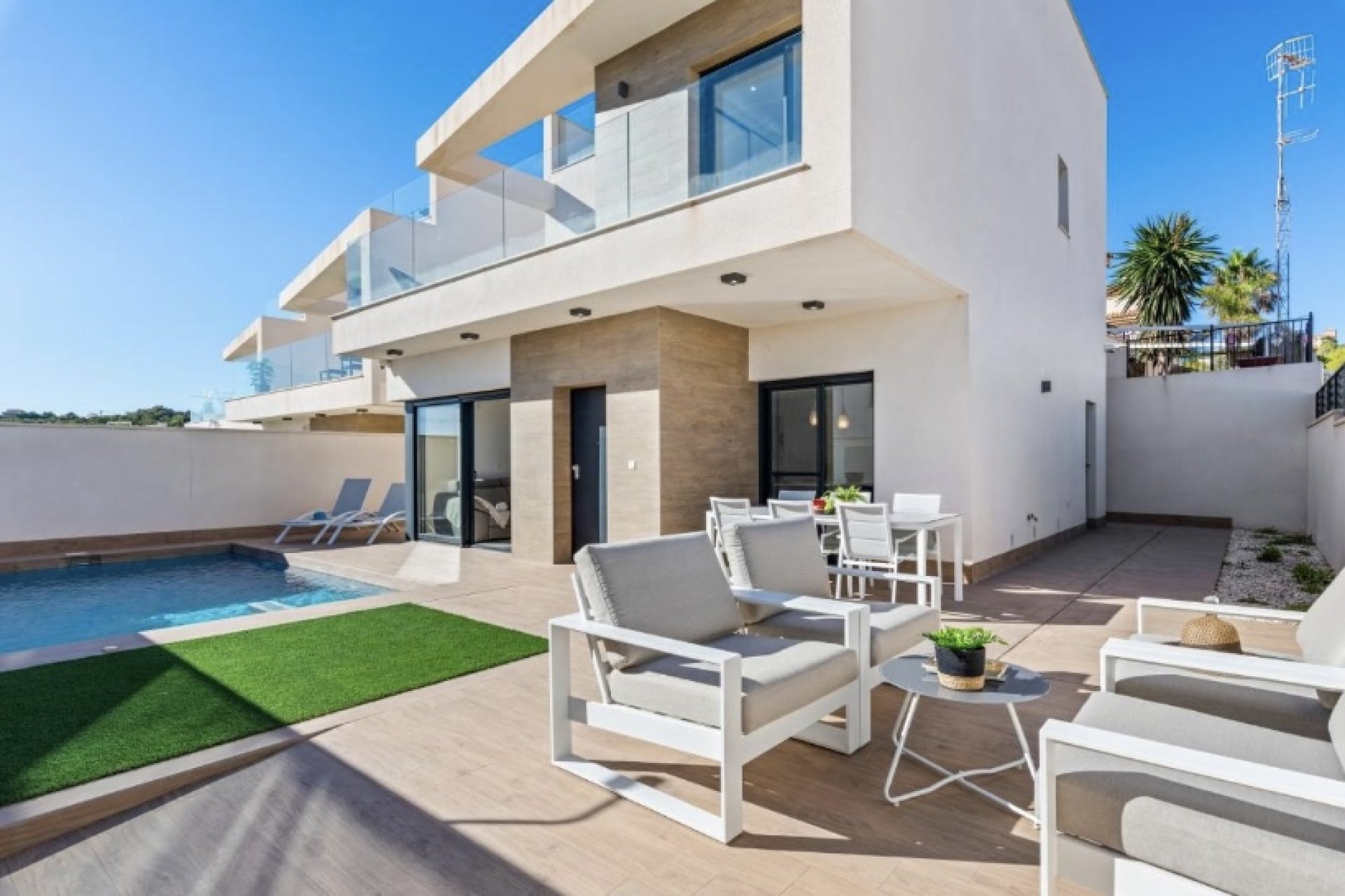 Revente - Villa -
San Miguel de Salinas - Inland