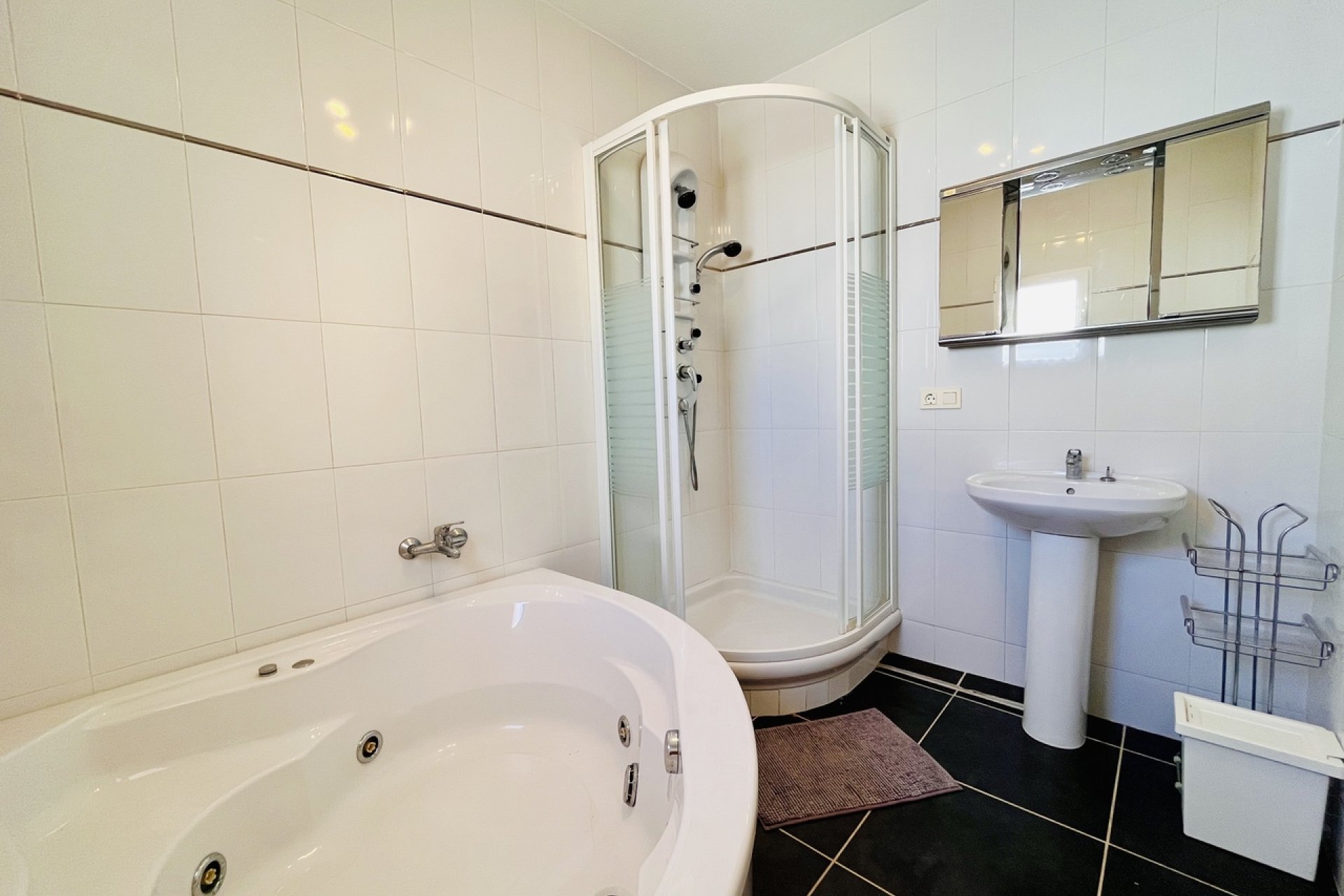 Revente - Villa -
San Miguel de Salinas - Inland