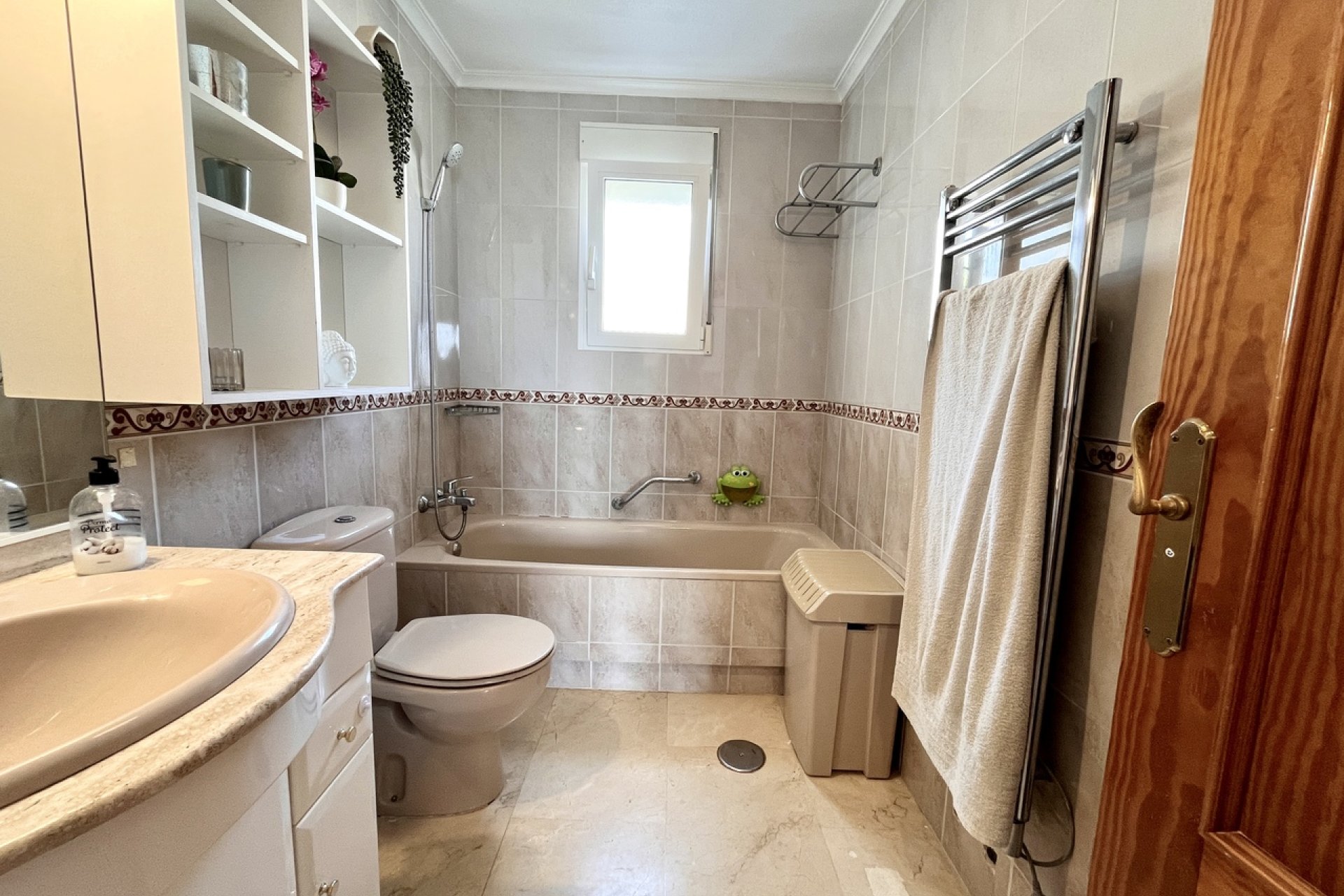 Revente - Villa -
San Miguel de Salinas - Inland