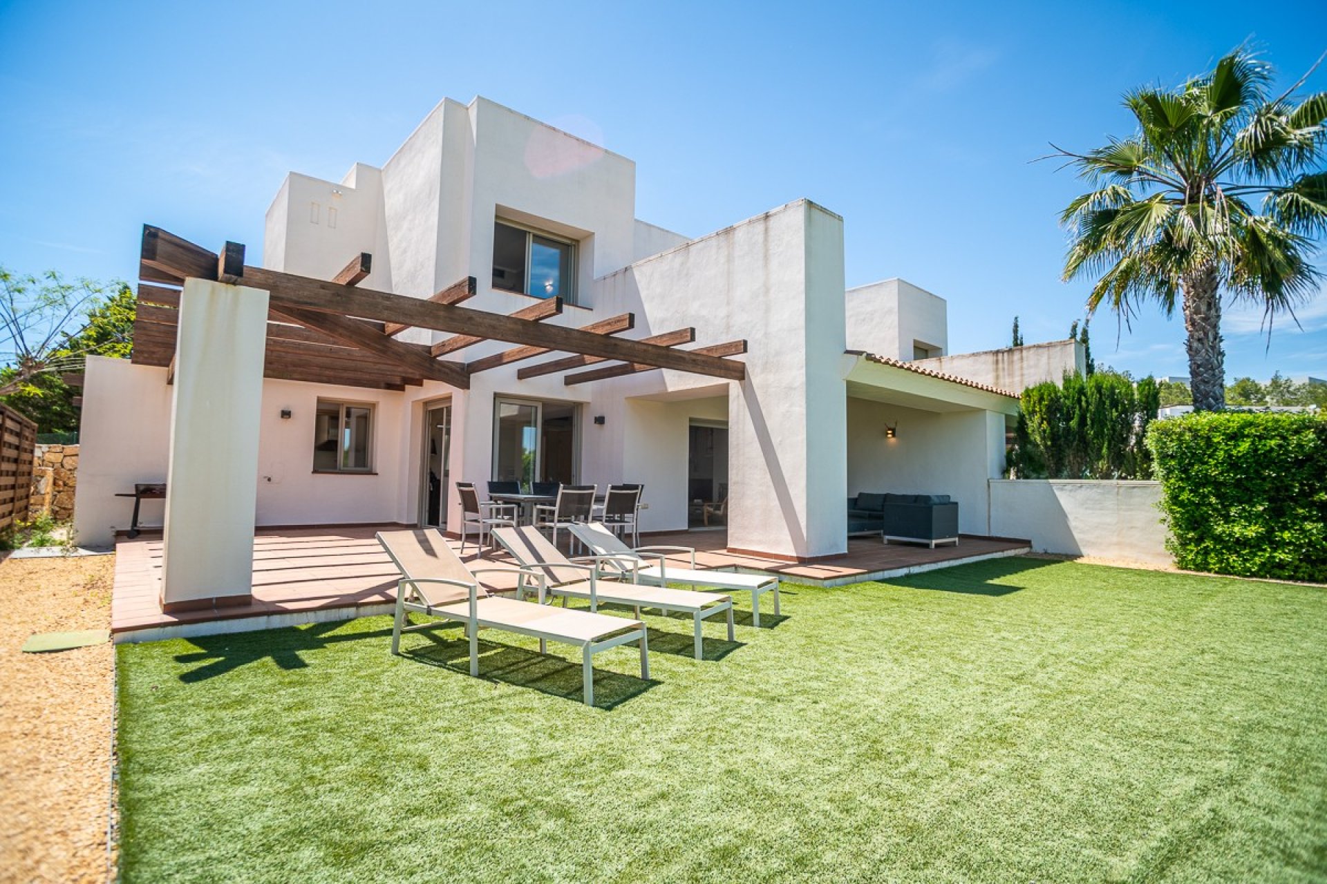 Revente - Villa -
San Miguel de Salinas - Inland