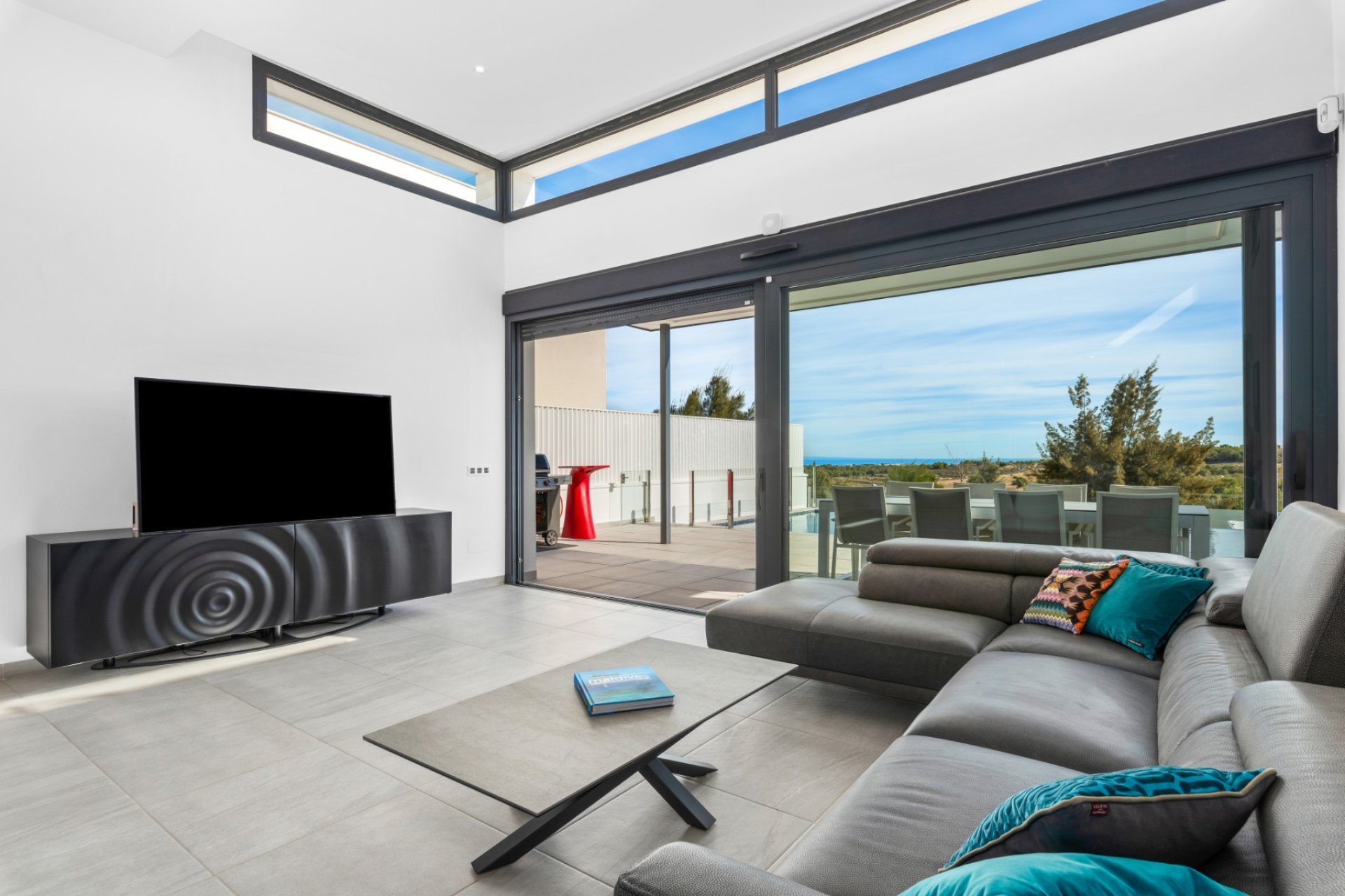 Revente - Villa -
San Miguel de Salinas - Inland