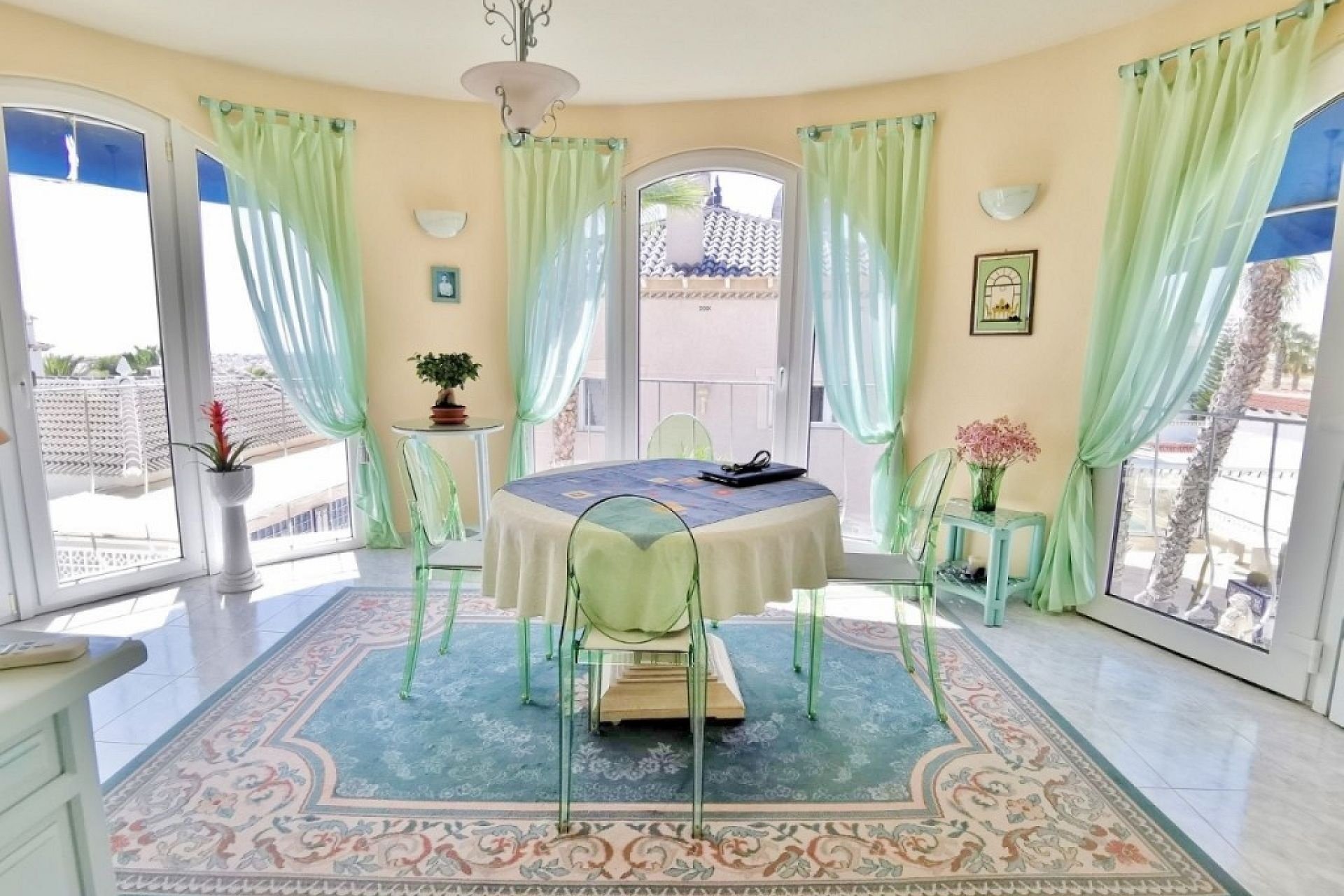 Revente - Villa -
San Miguel de Salinas - Inland