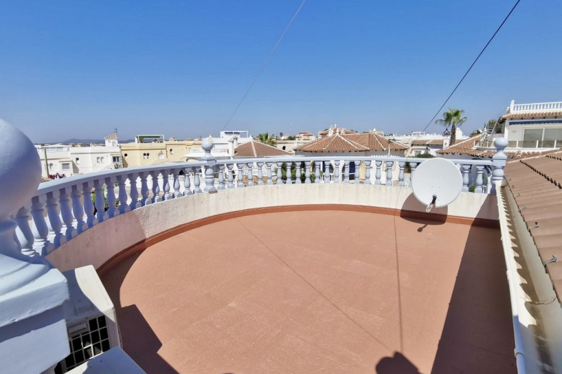Revente - Villa -
San Miguel de Salinas - Inland