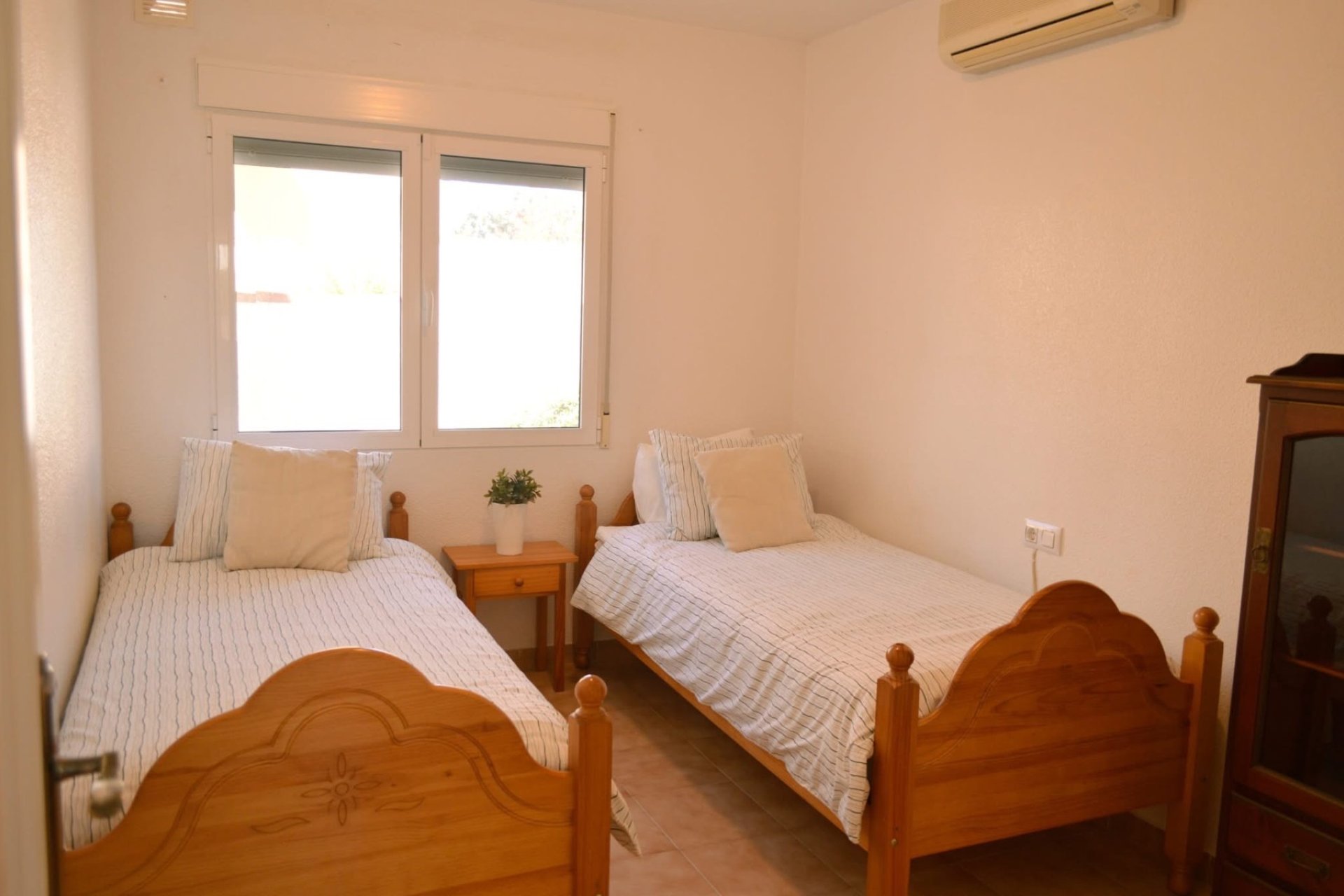 Revente - Villa -
San Miguel de Salinas - Inland