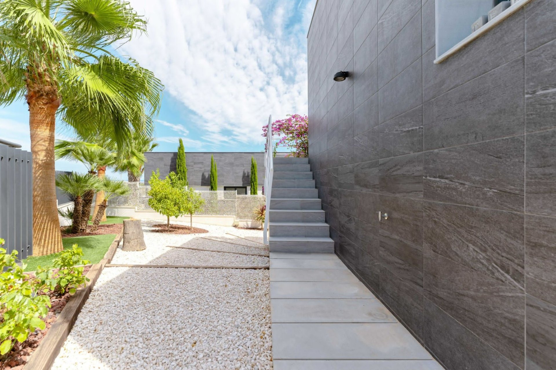 Revente - Villa -
San Miguel de Salinas - Inland