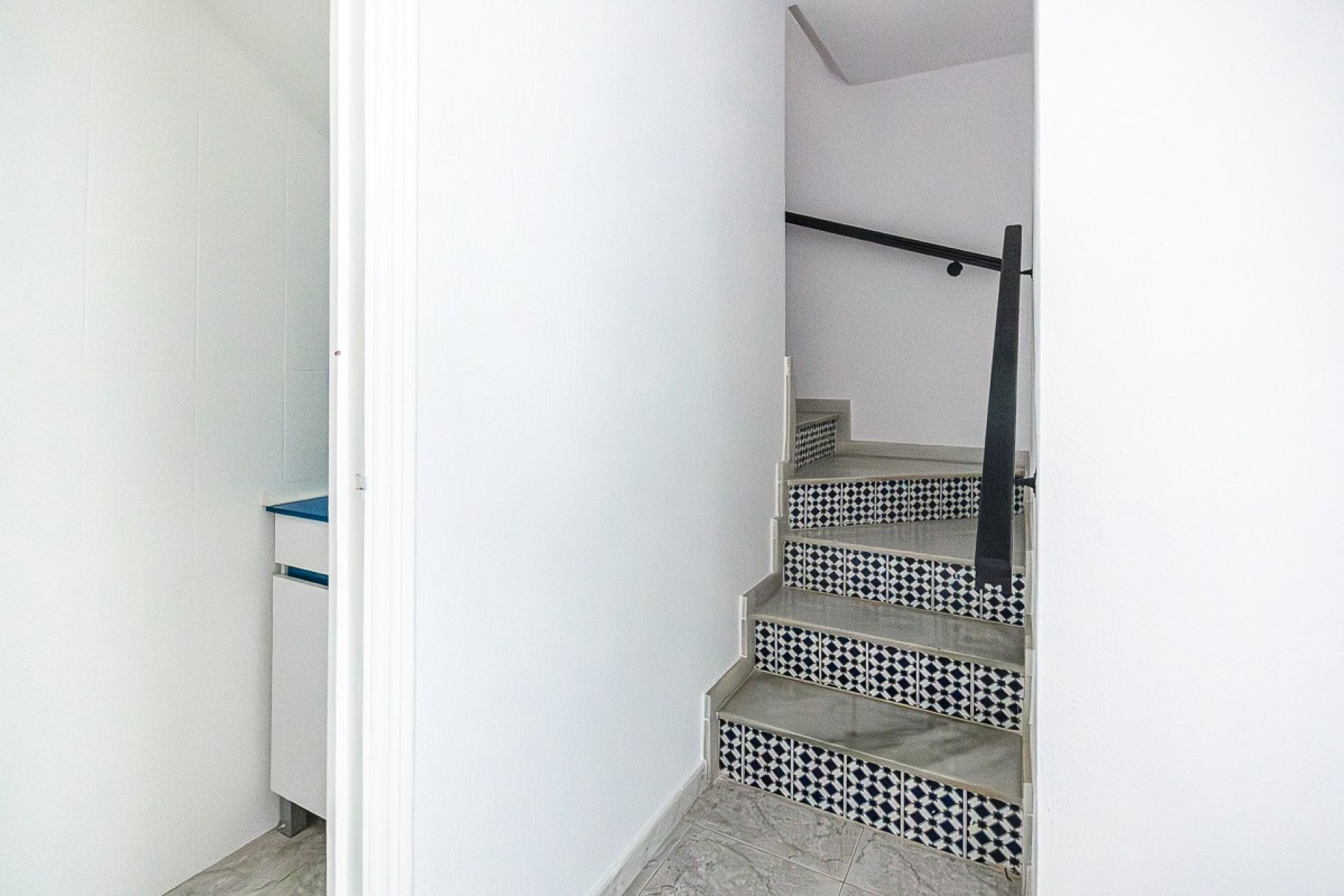 Revente - Villa -
San Miguel de Salinas - Inland