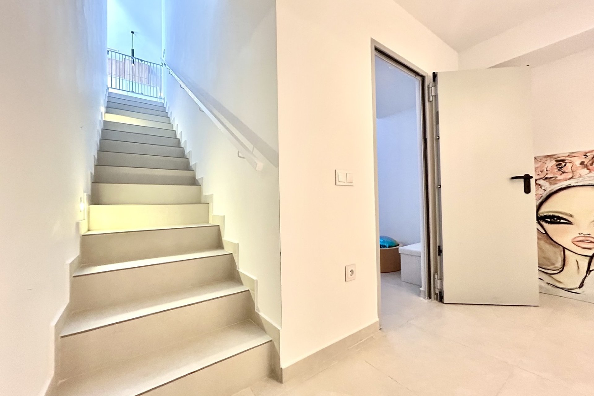 Revente - Villa -
San Miguel de Salinas - Inland