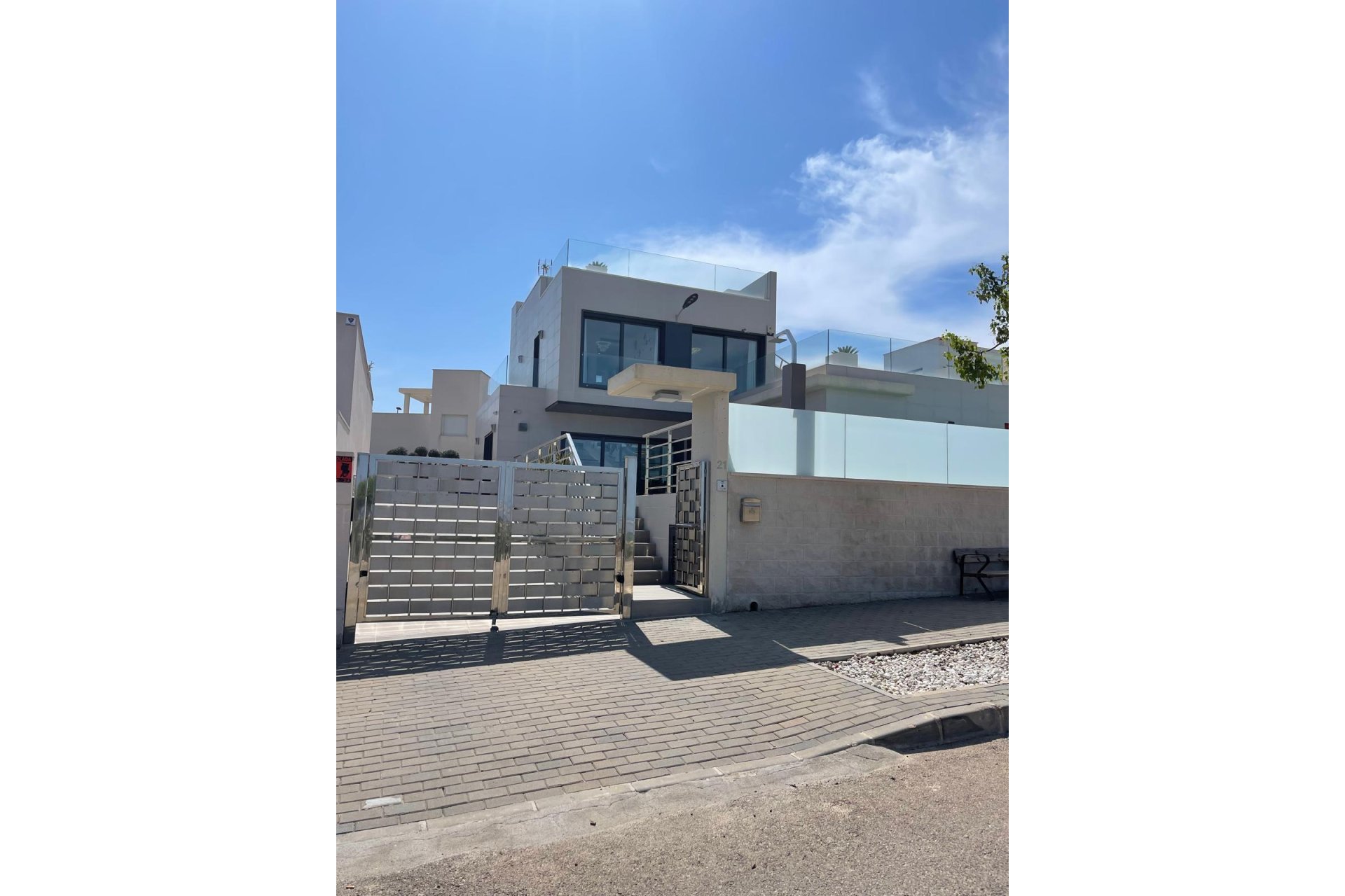 Revente - Villa -
San Miguel de Salinas - Inland