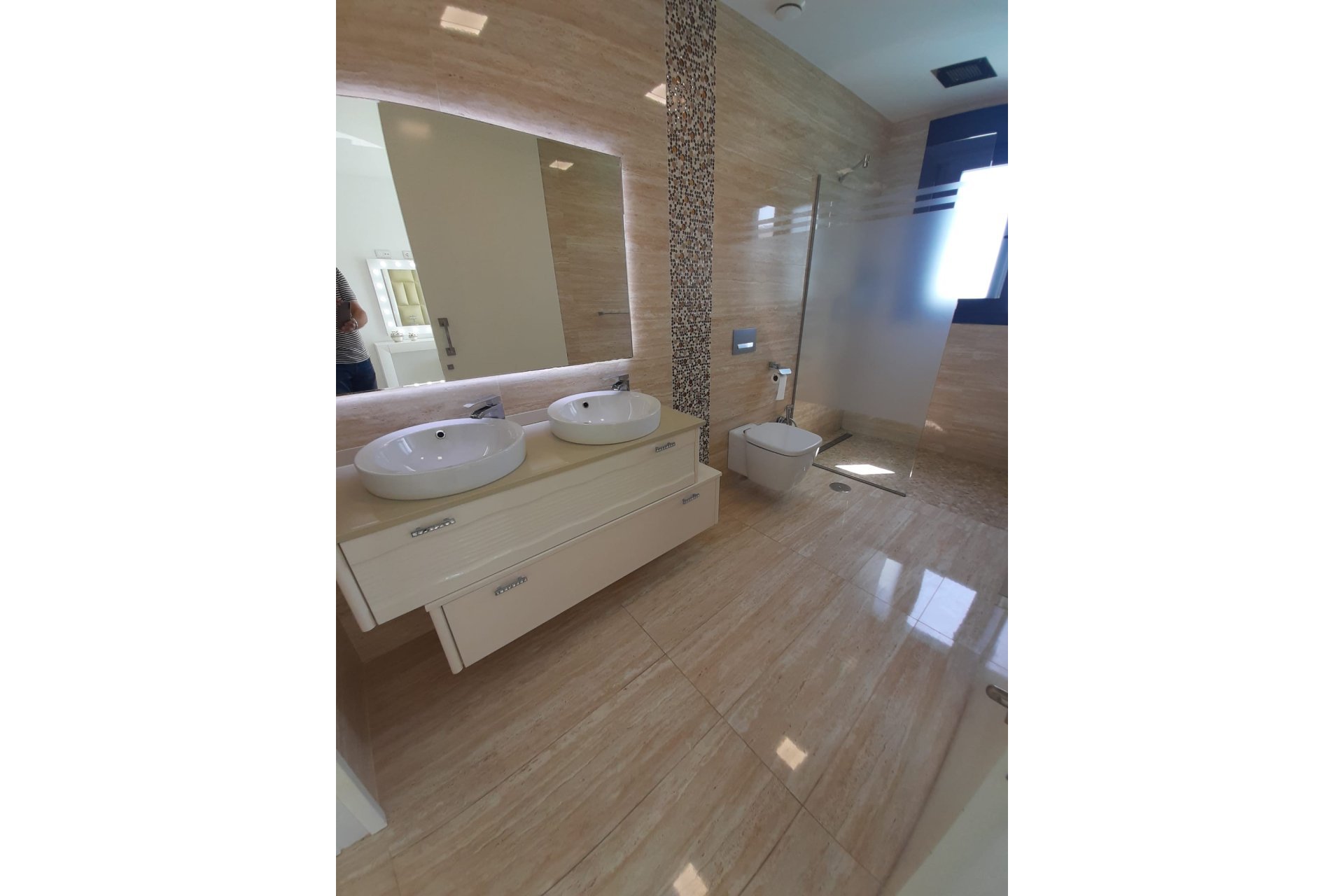 Revente - Villa -
San Miguel de Salinas - Inland