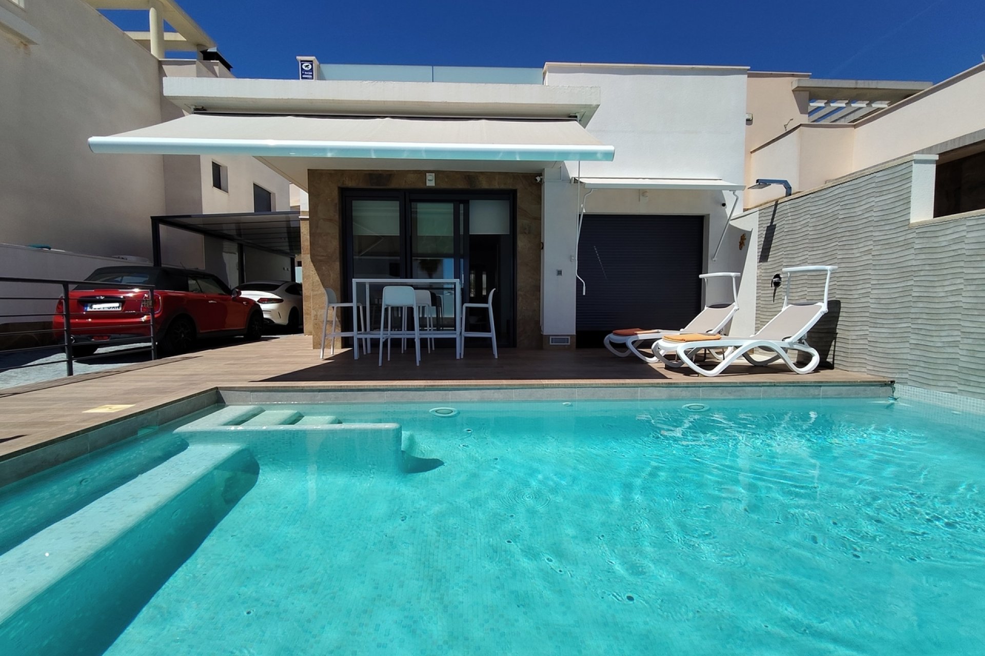 Revente - Villa -
San Miguel de Salinas - Inland