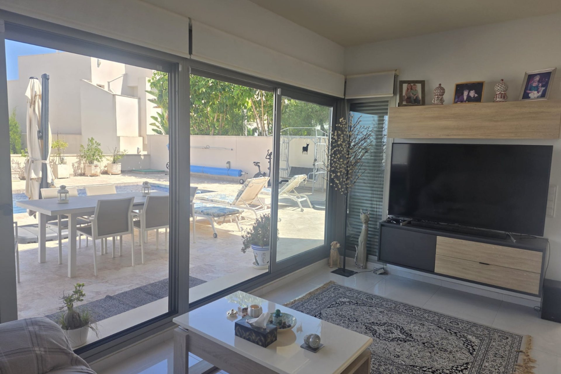Revente - Villa -
San Miguel de Salinas - Inland