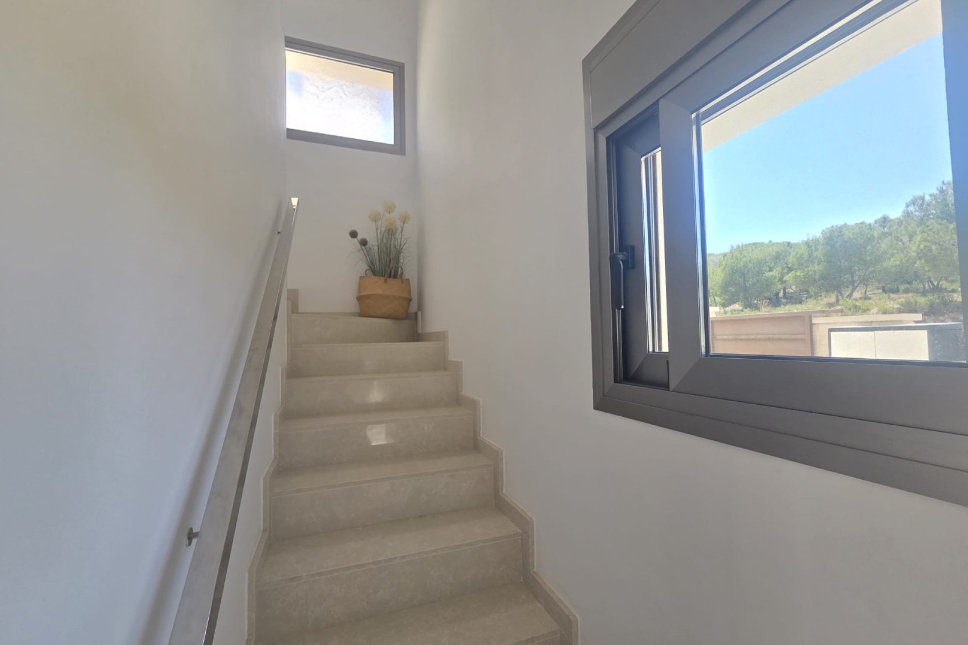 Revente - Villa -
San Miguel de Salinas - Inland