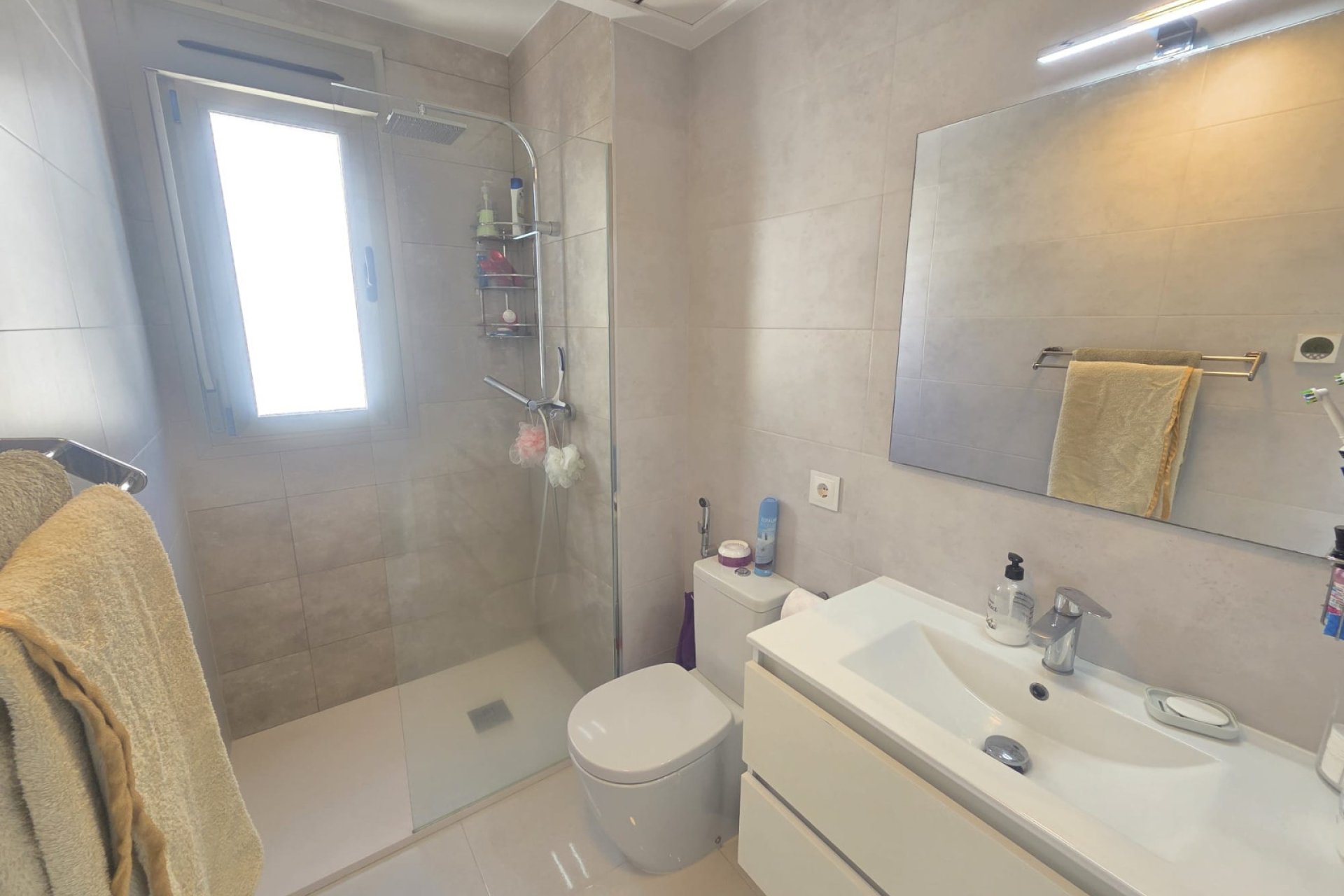 Revente - Villa -
San Miguel de Salinas - Inland
