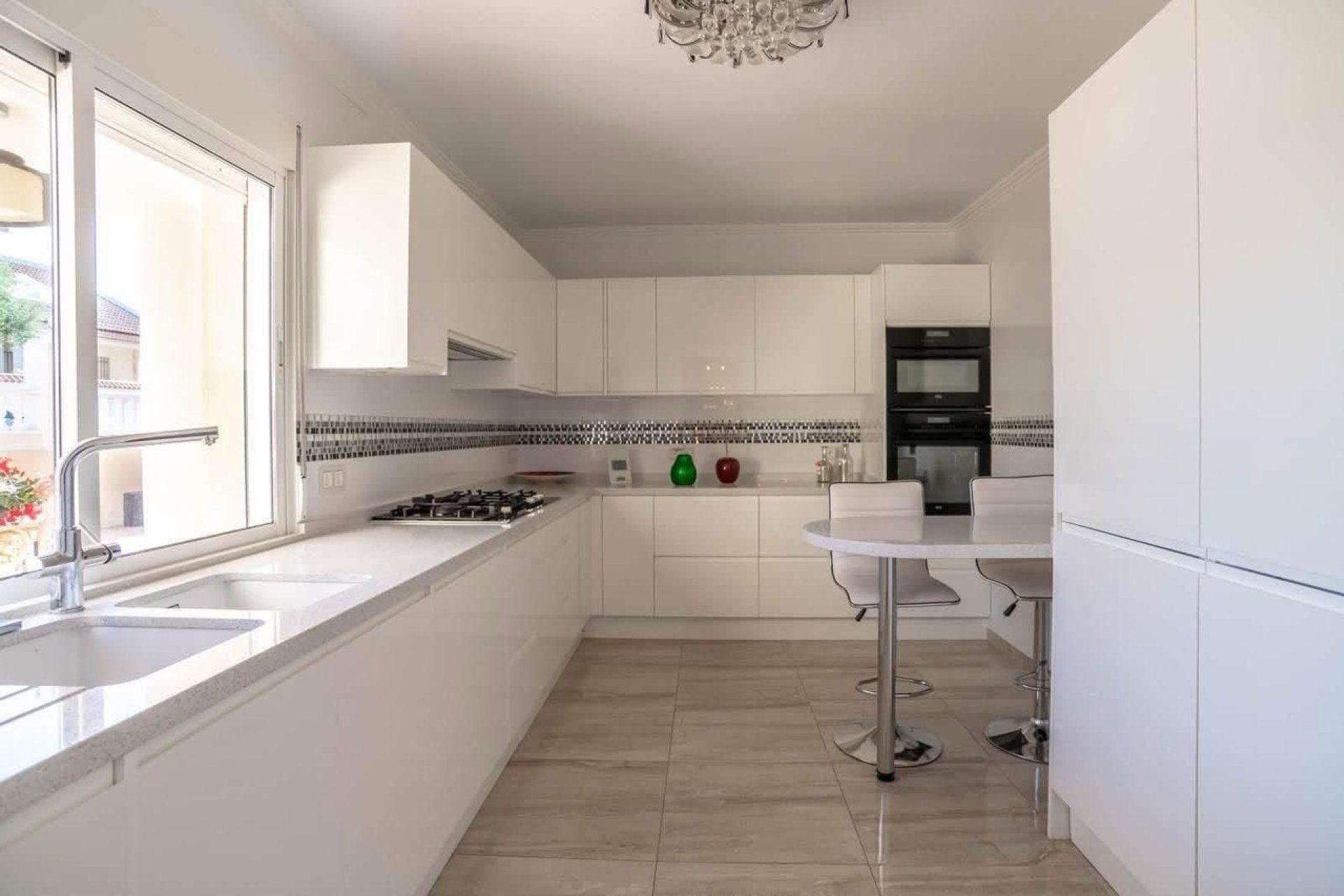 Revente - Villa -
San Miguel de Salinas - Inland