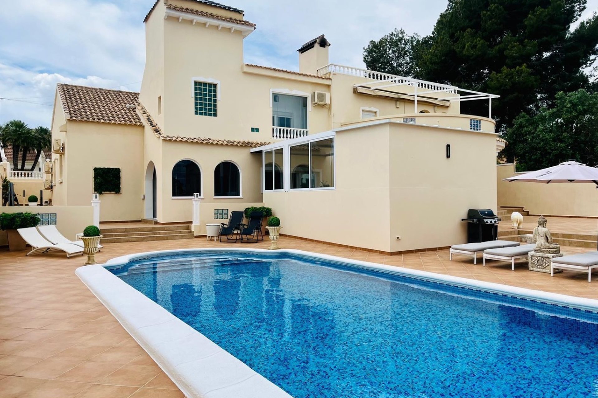 Revente - Villa -
San Miguel de Salinas - Inland