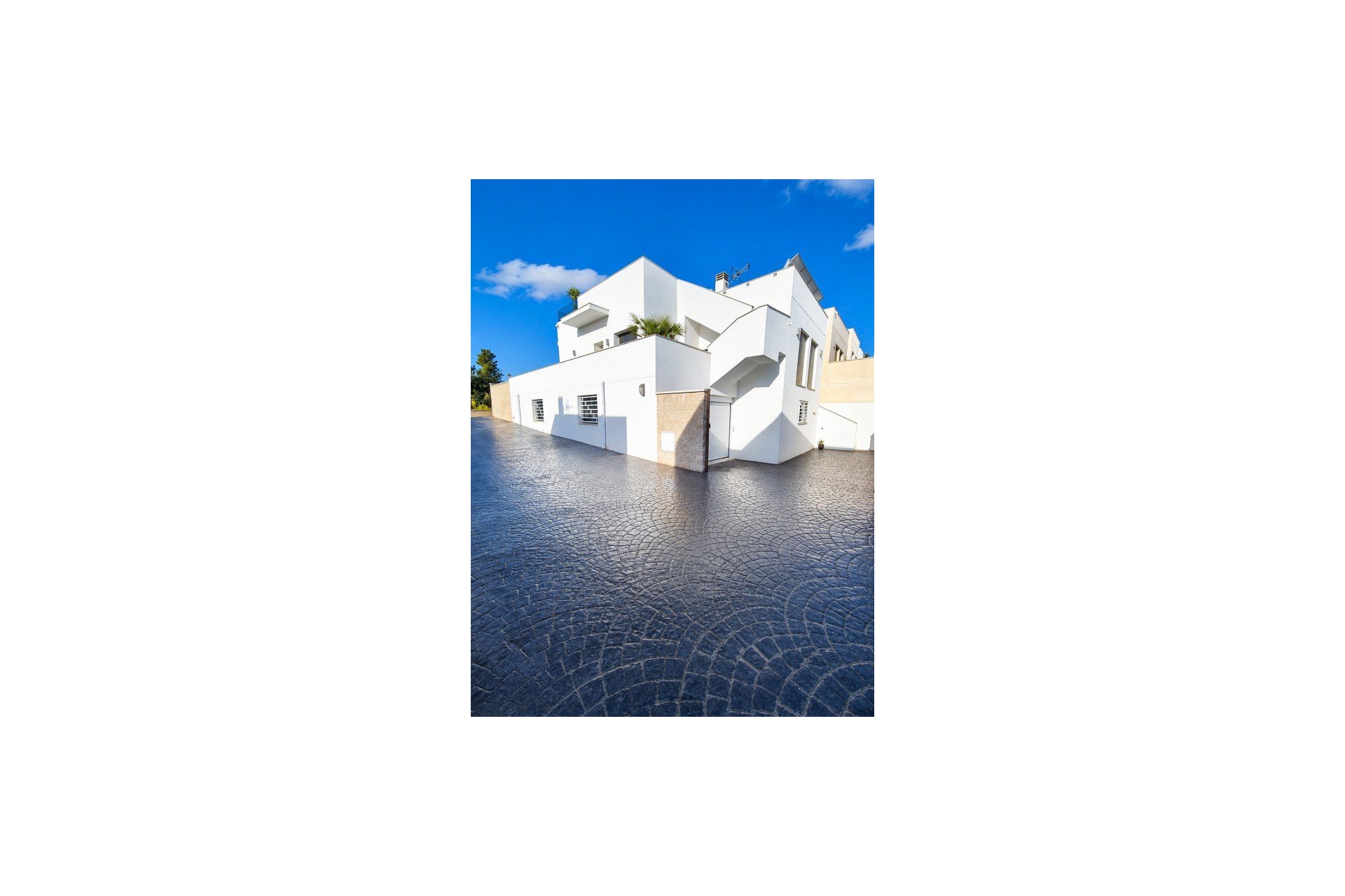 Revente - Villa -
San Miguel de Salinas - Inland