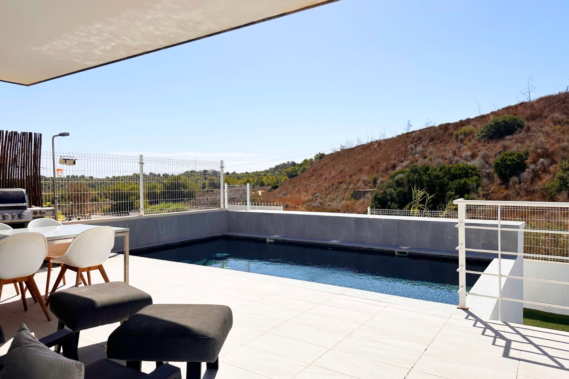 Revente - Villa -
San Miguel de Salinas - Inland