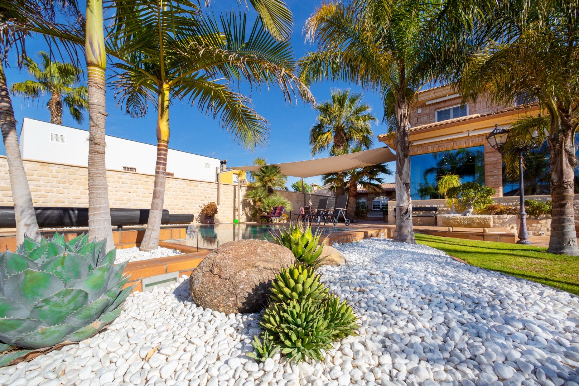 Revente - Villa -
San Vicente del Raspeig - Inland