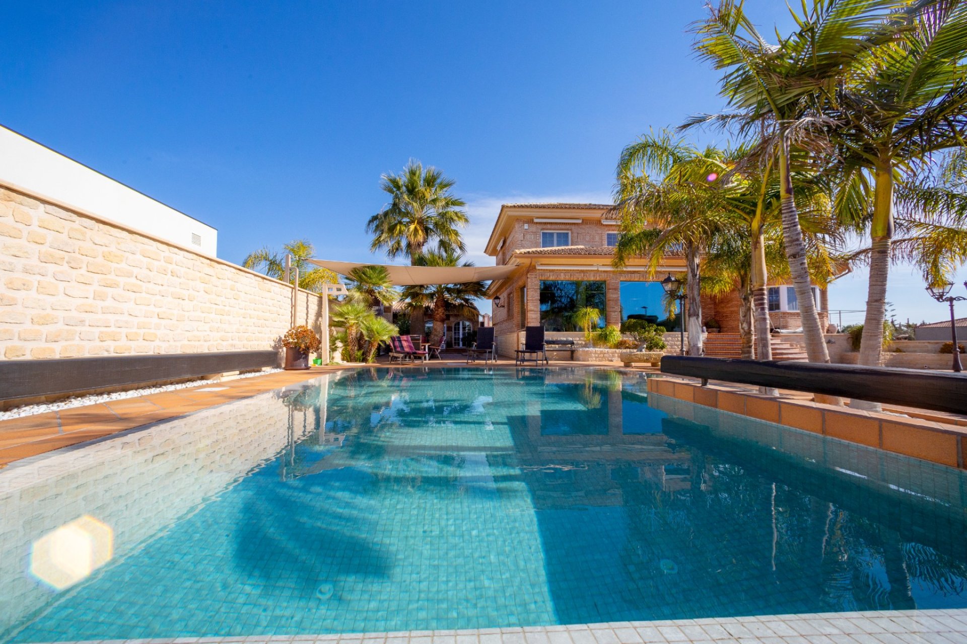 Revente - Villa -
San Vicente del Raspeig - Inland