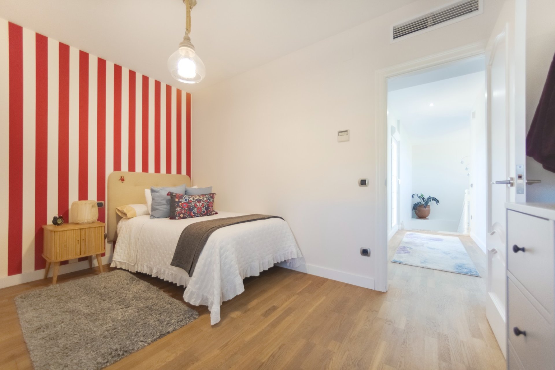 Revente - Villa -
San Vicente del Raspeig - Inland