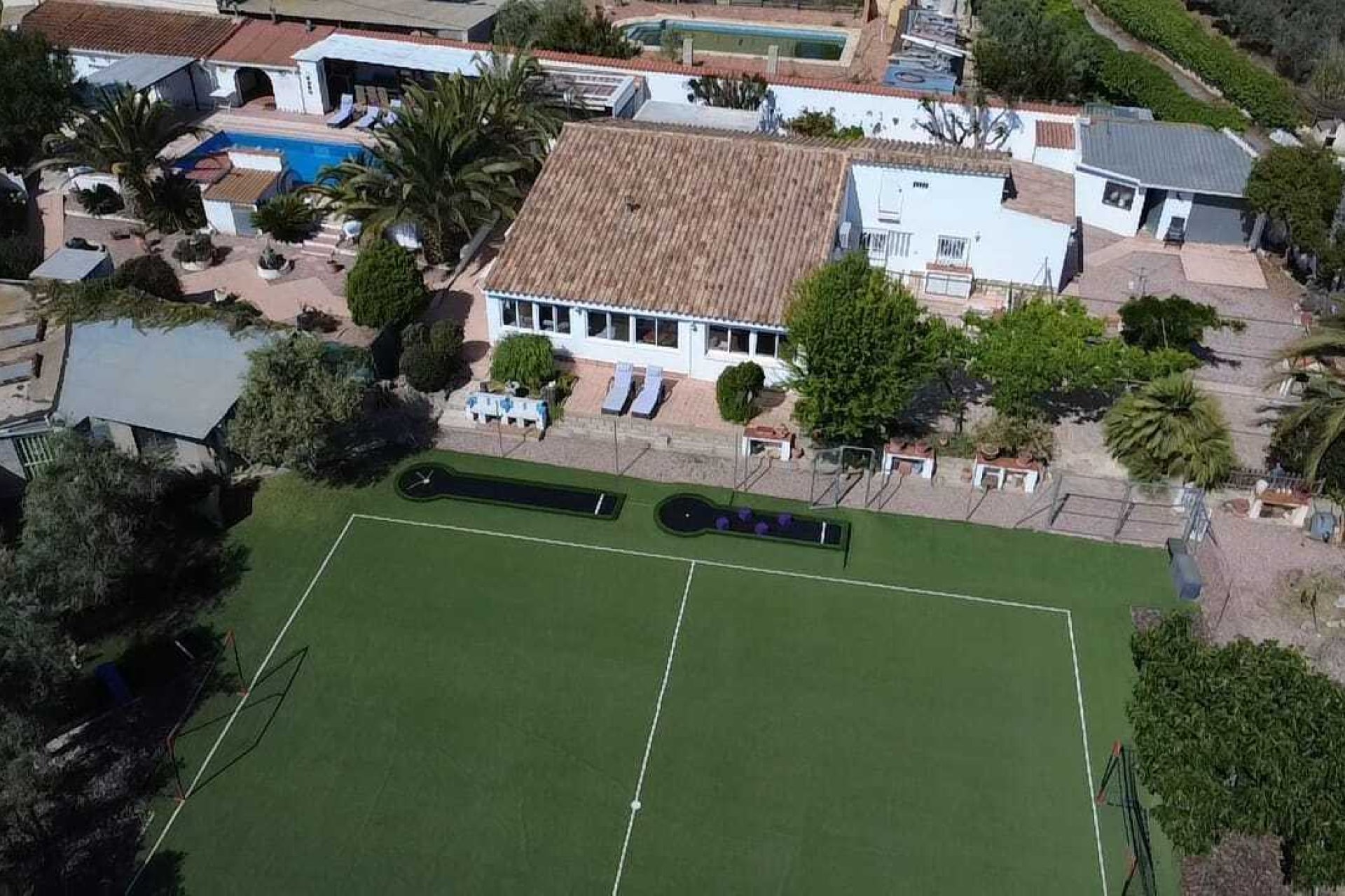 Revente - Villa -
Sax - Inland