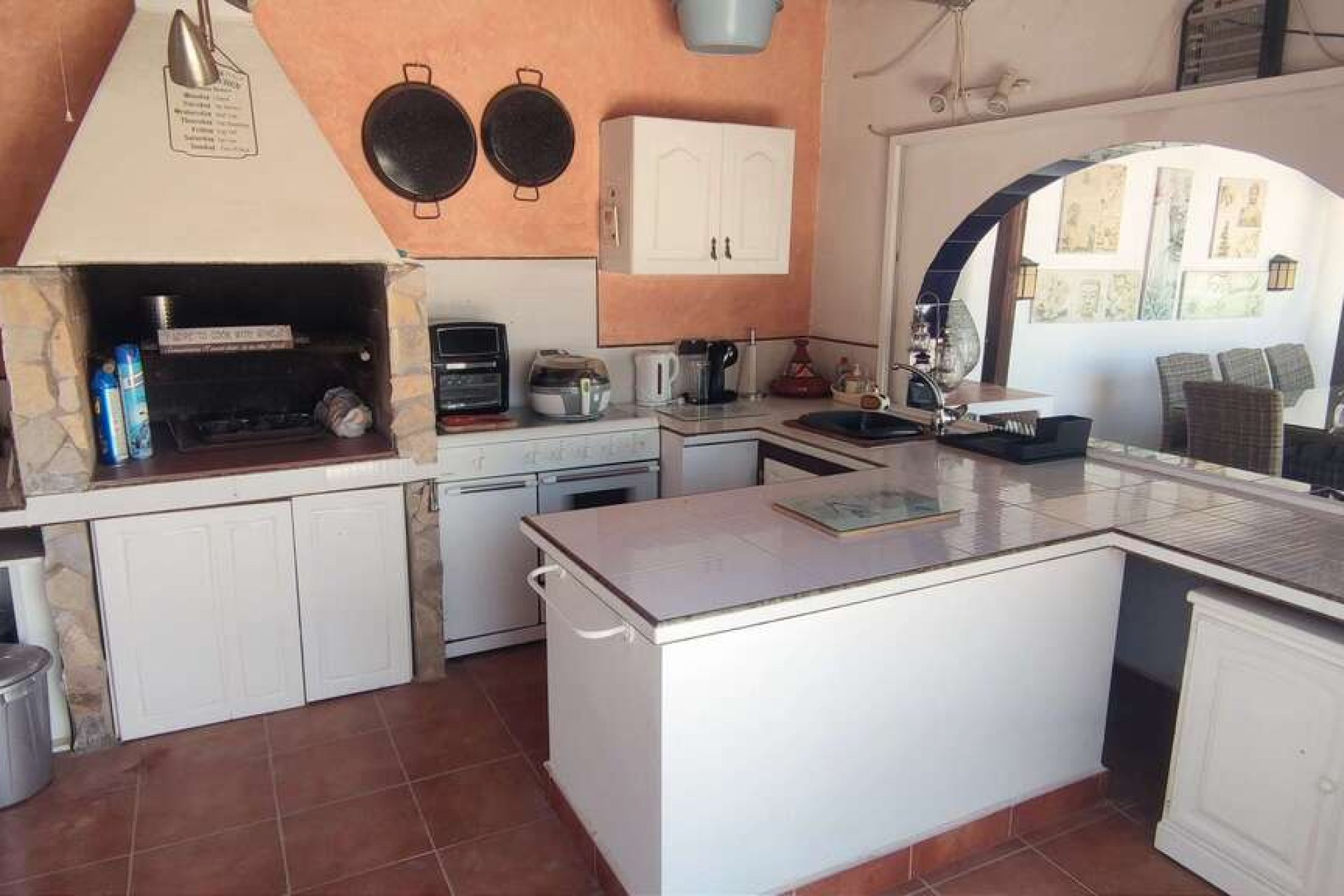 Revente - Villa -
Sax - Inland