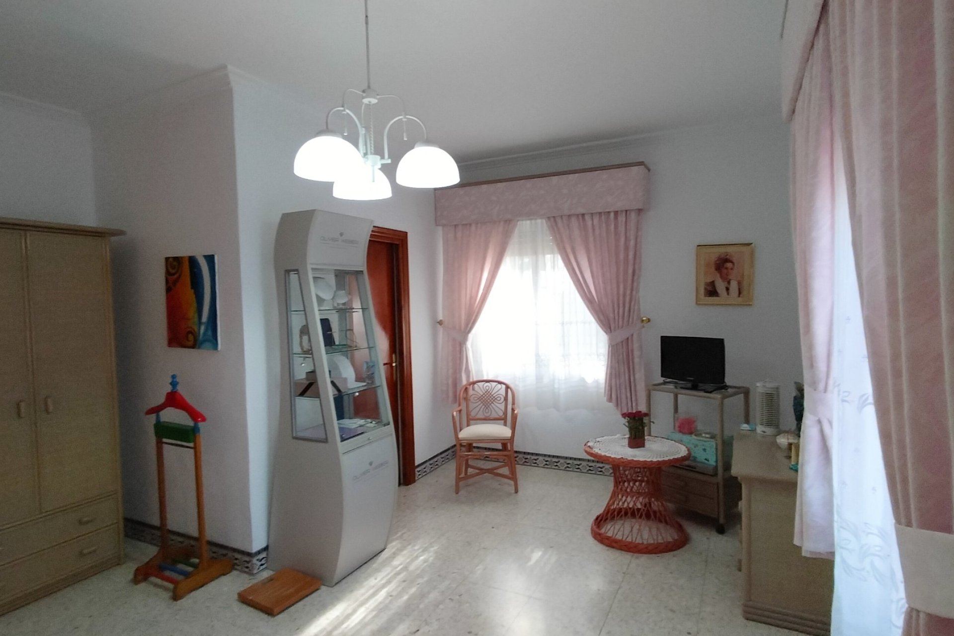 Revente - Villa -
Sax - Inland