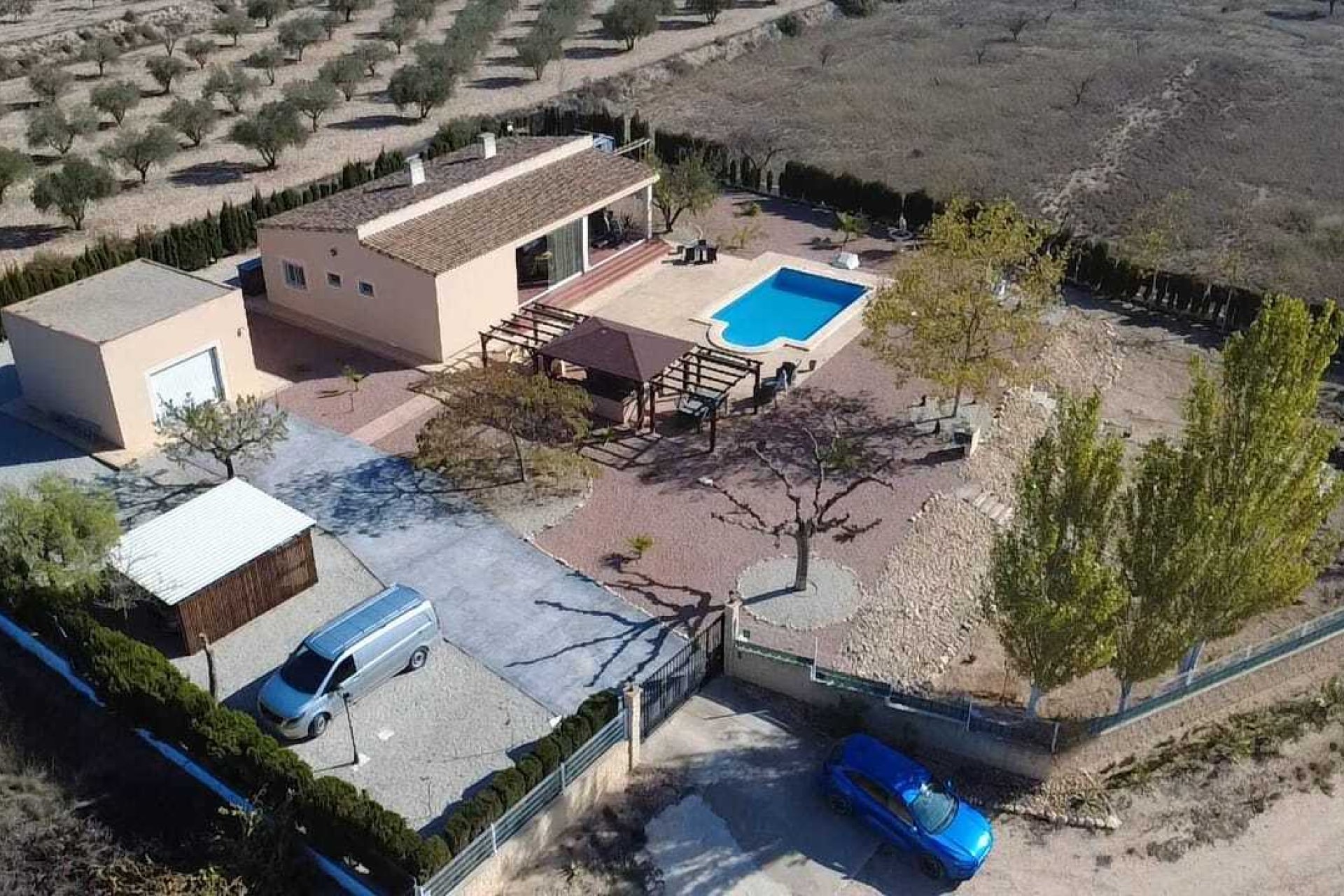 Revente - Villa -
Sax - Inland