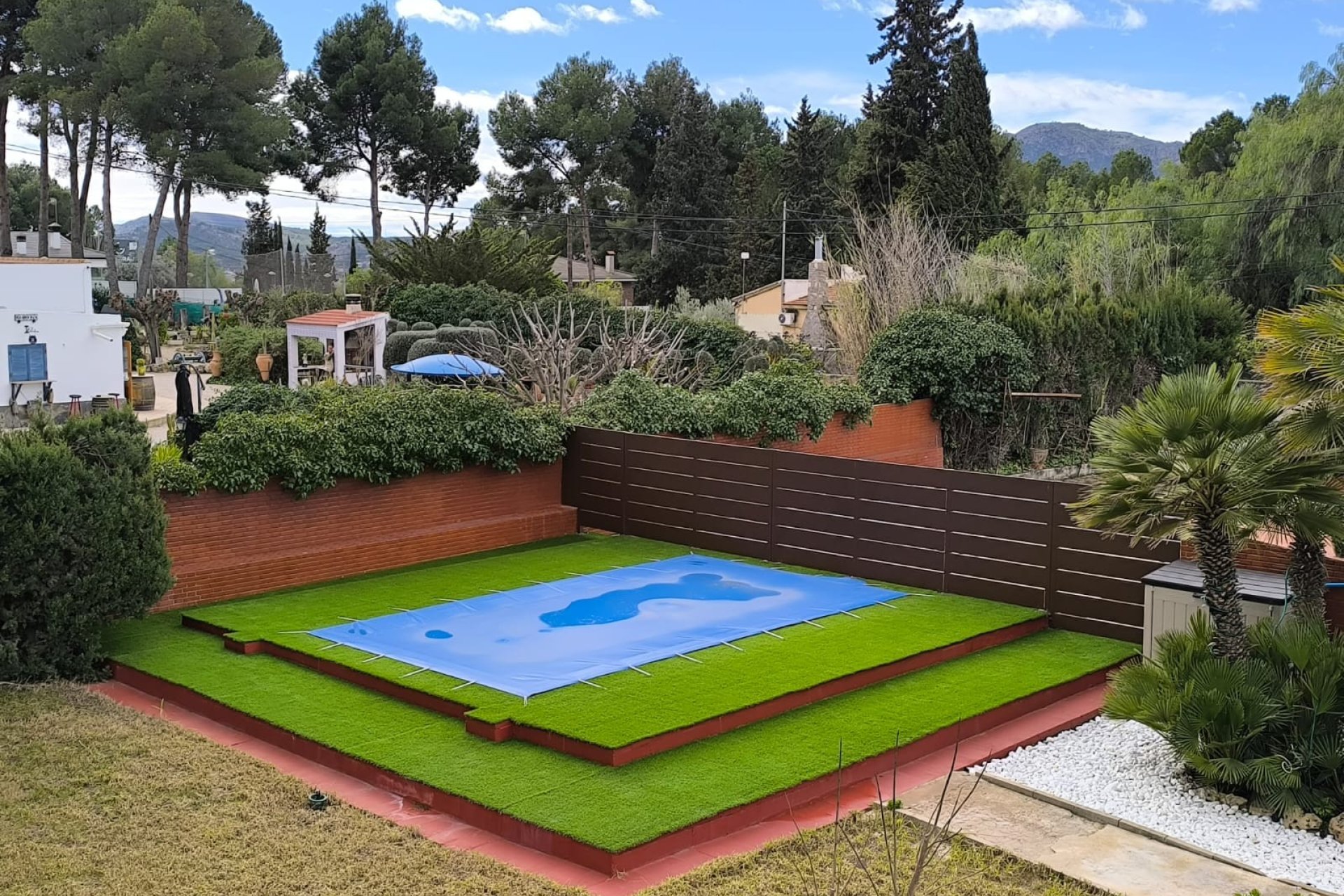 Revente - Villa -
Sax - Inland