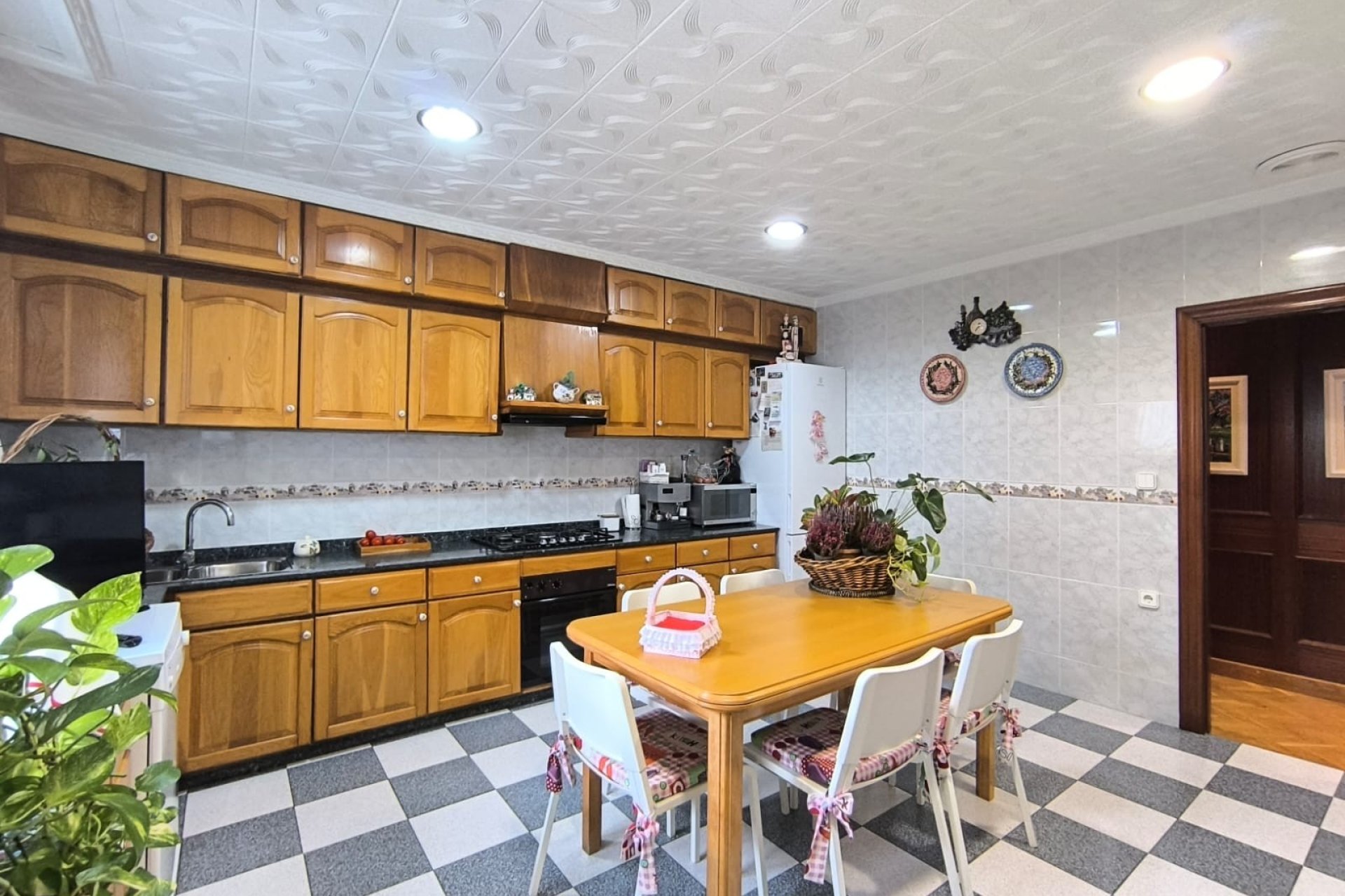 Revente - Villa -
Sax - Inland