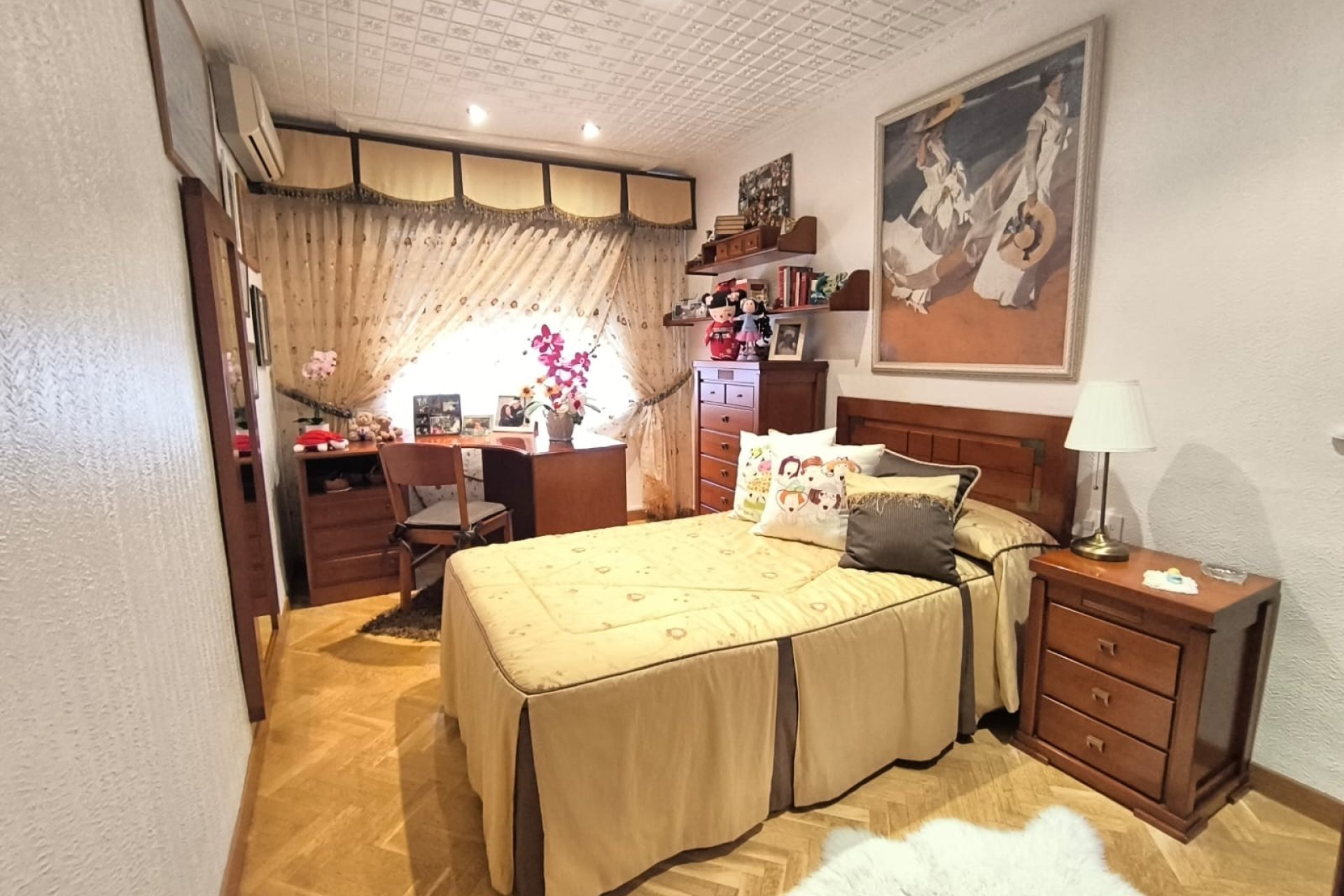 Revente - Villa -
Sax - Inland